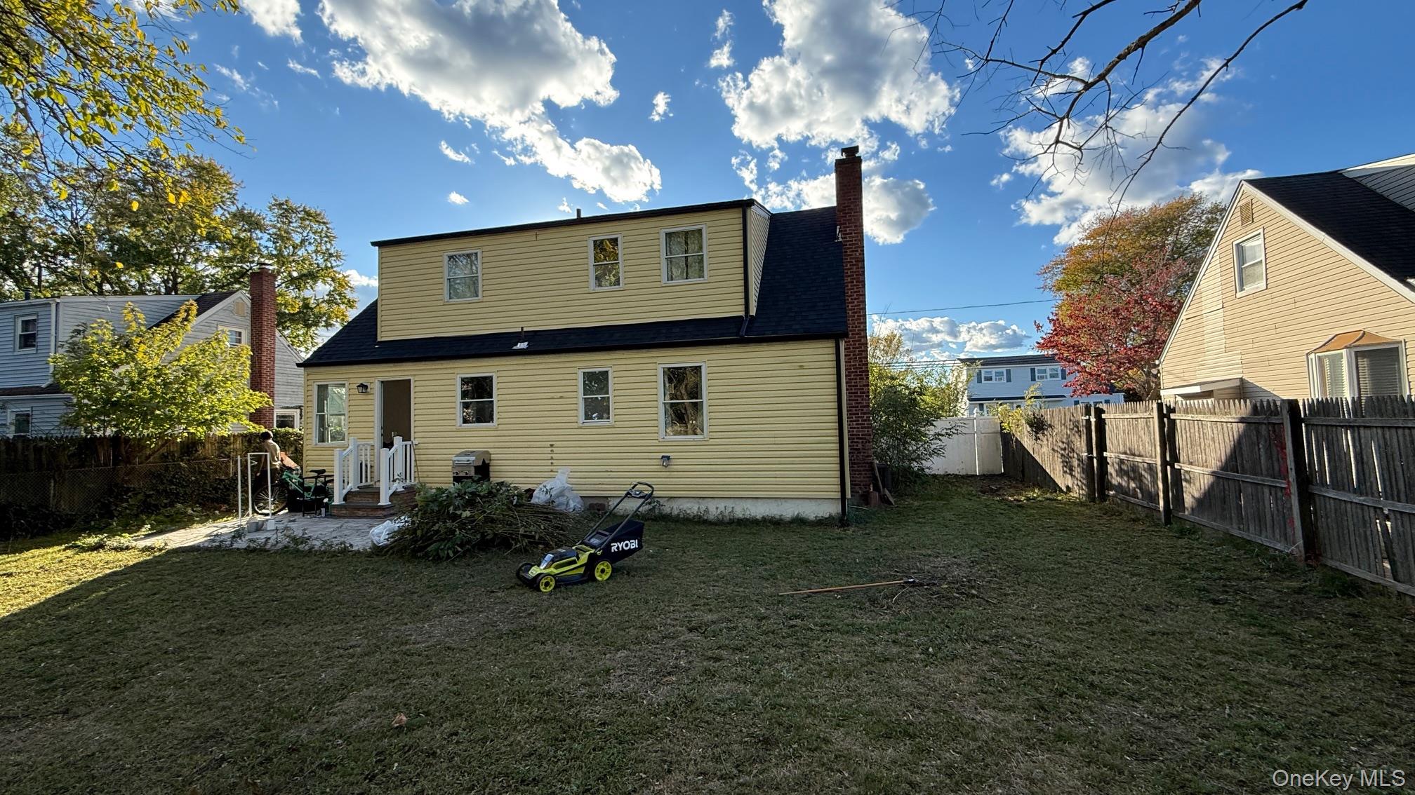 43 Lakewood Avenue, Lake Ronkonkoma, NY 11779