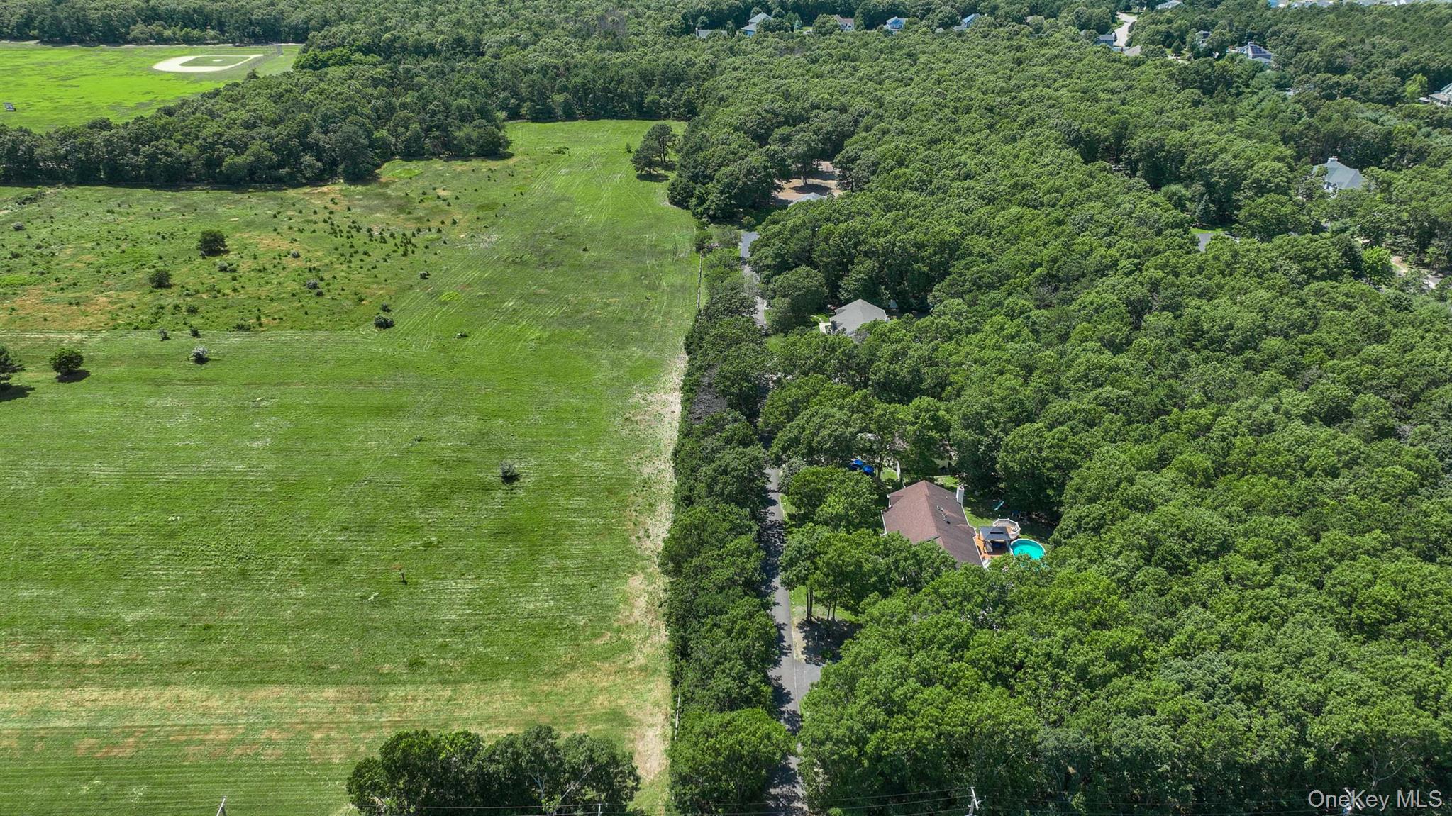 168 Brookfield Avenue, Center Moriches, NY 11934