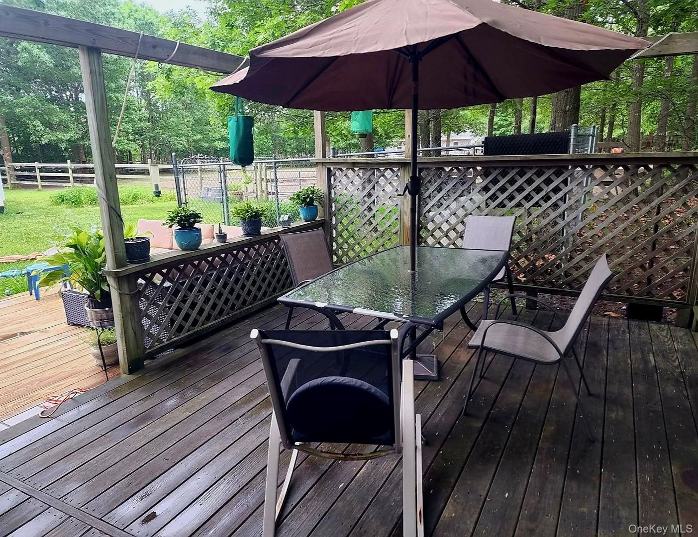 168 Brookfield Avenue, Center Moriches, NY 11934