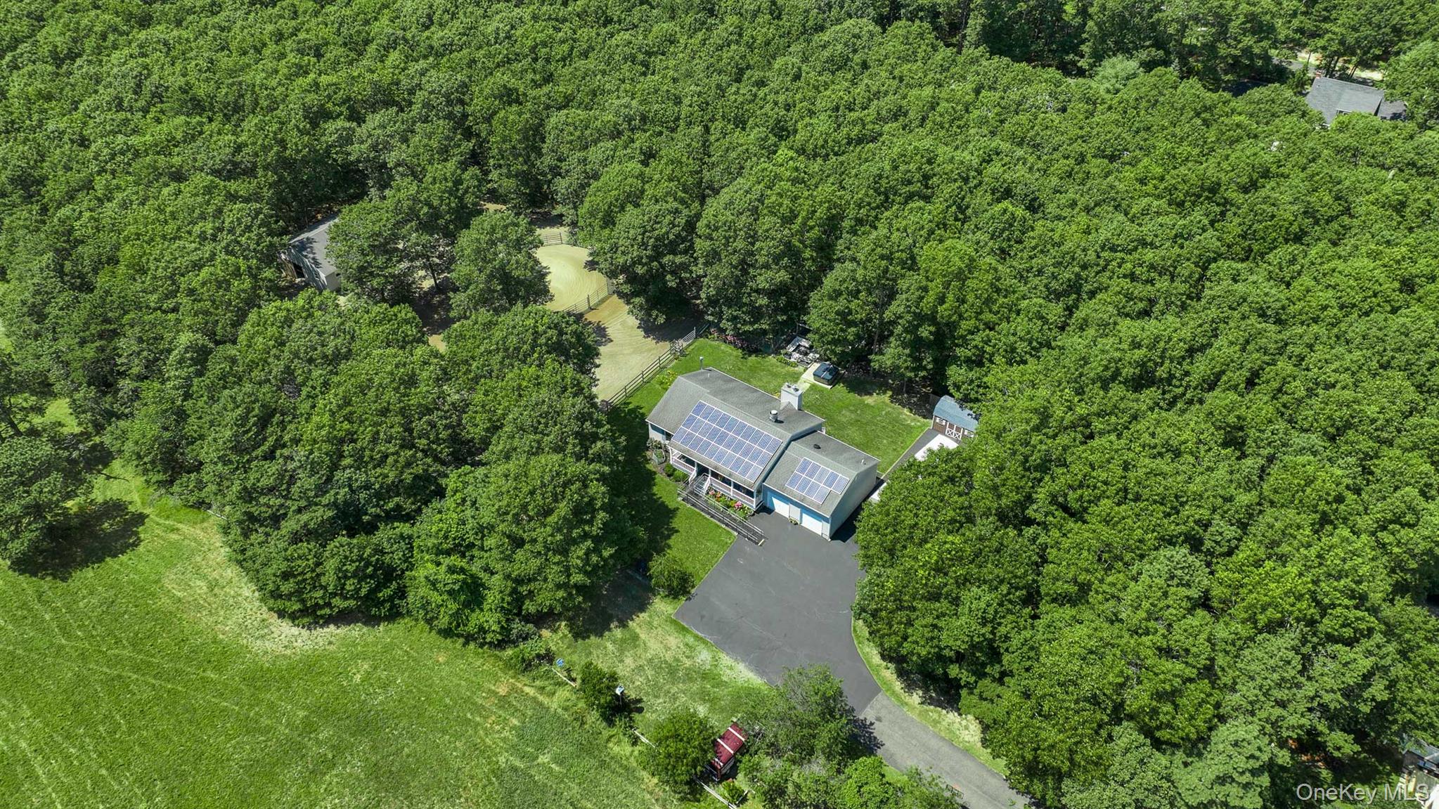 168 Brookfield Avenue, Center Moriches, NY 11934