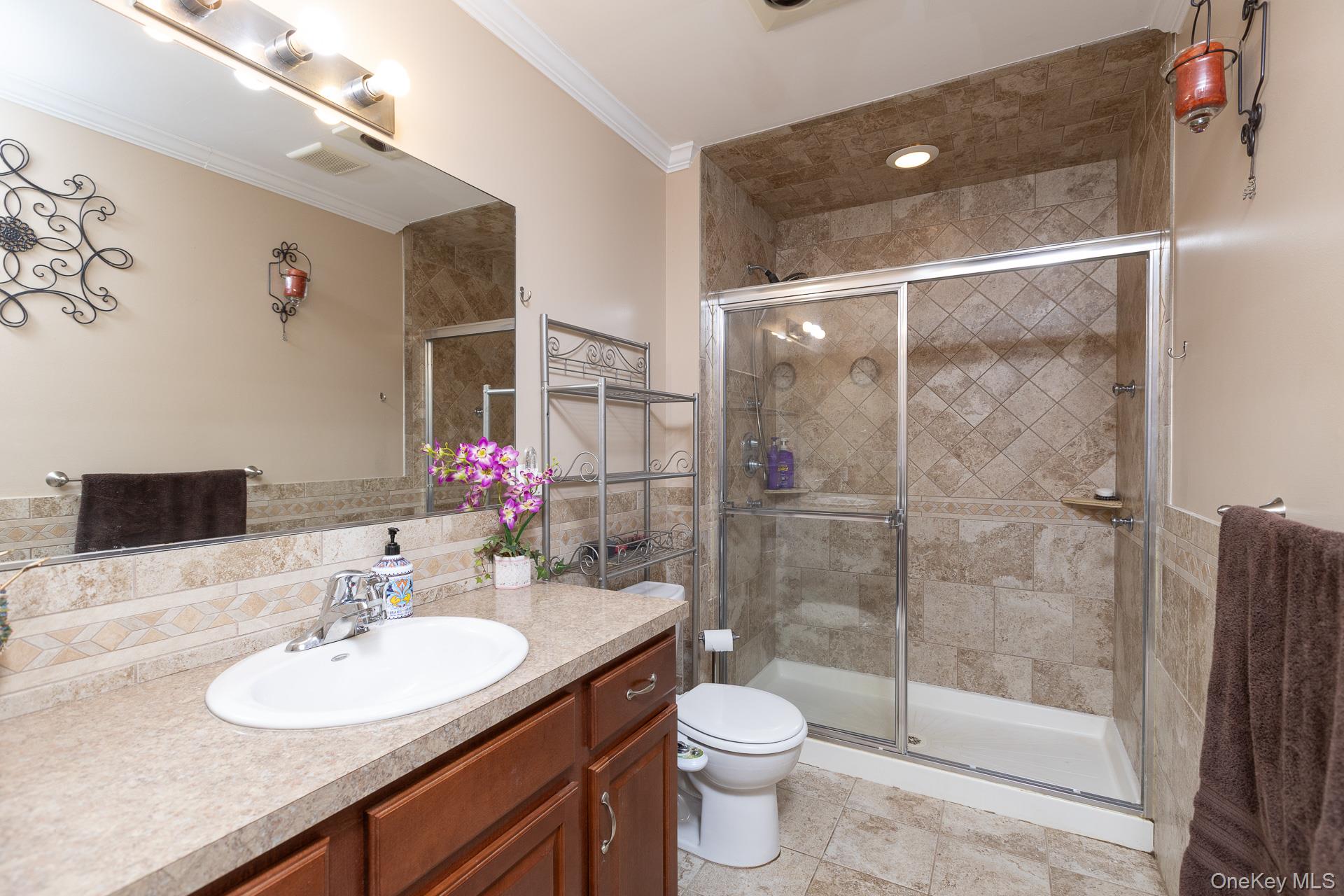 168 Brookfield Avenue, Center Moriches, NY 11934