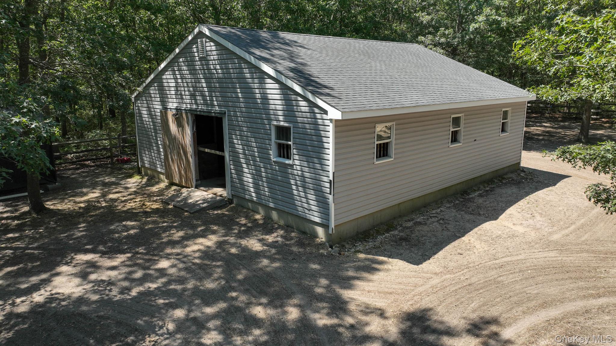 168 Brookfield Avenue, Center Moriches, NY 11934