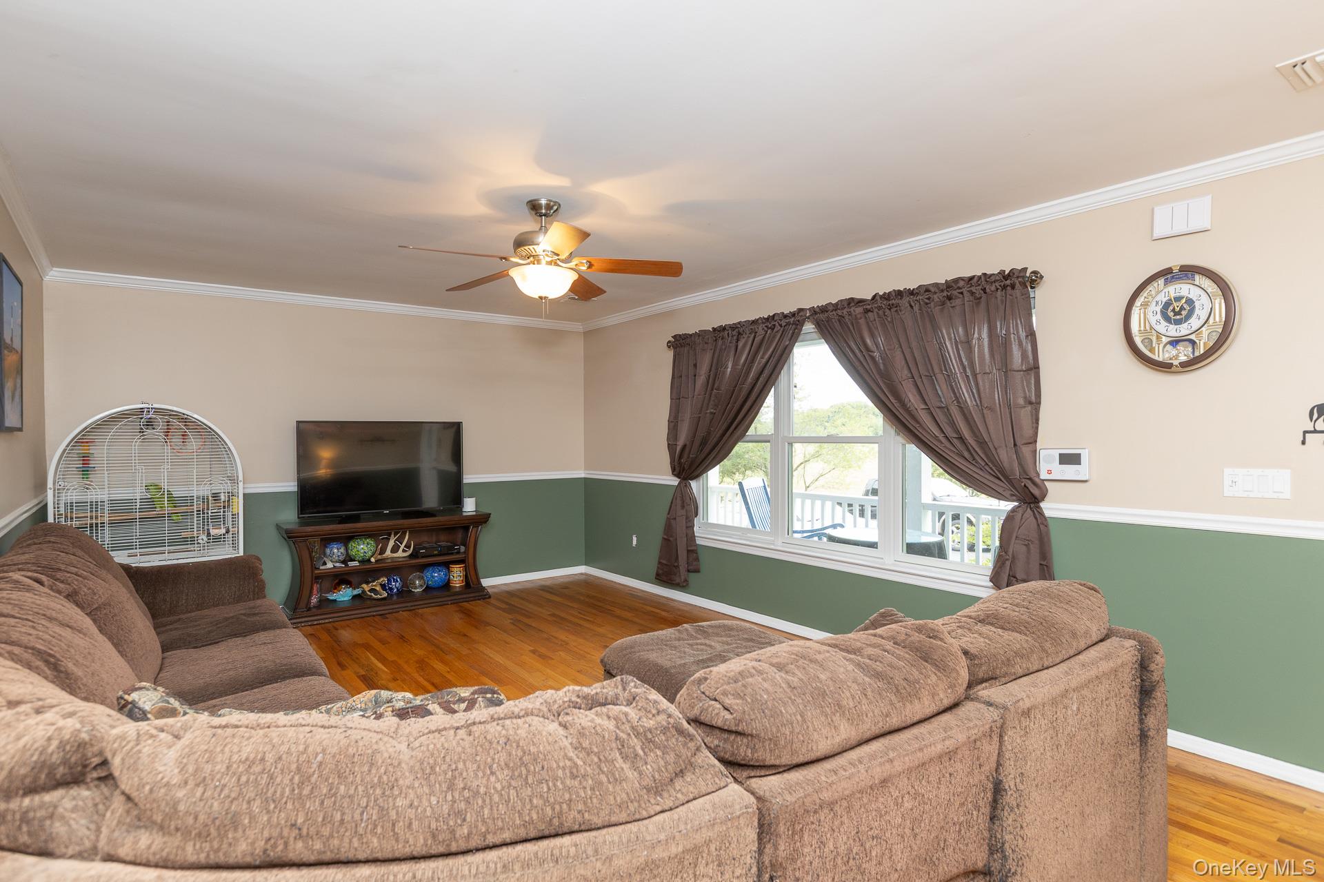 168 Brookfield Avenue, Center Moriches, NY 11934