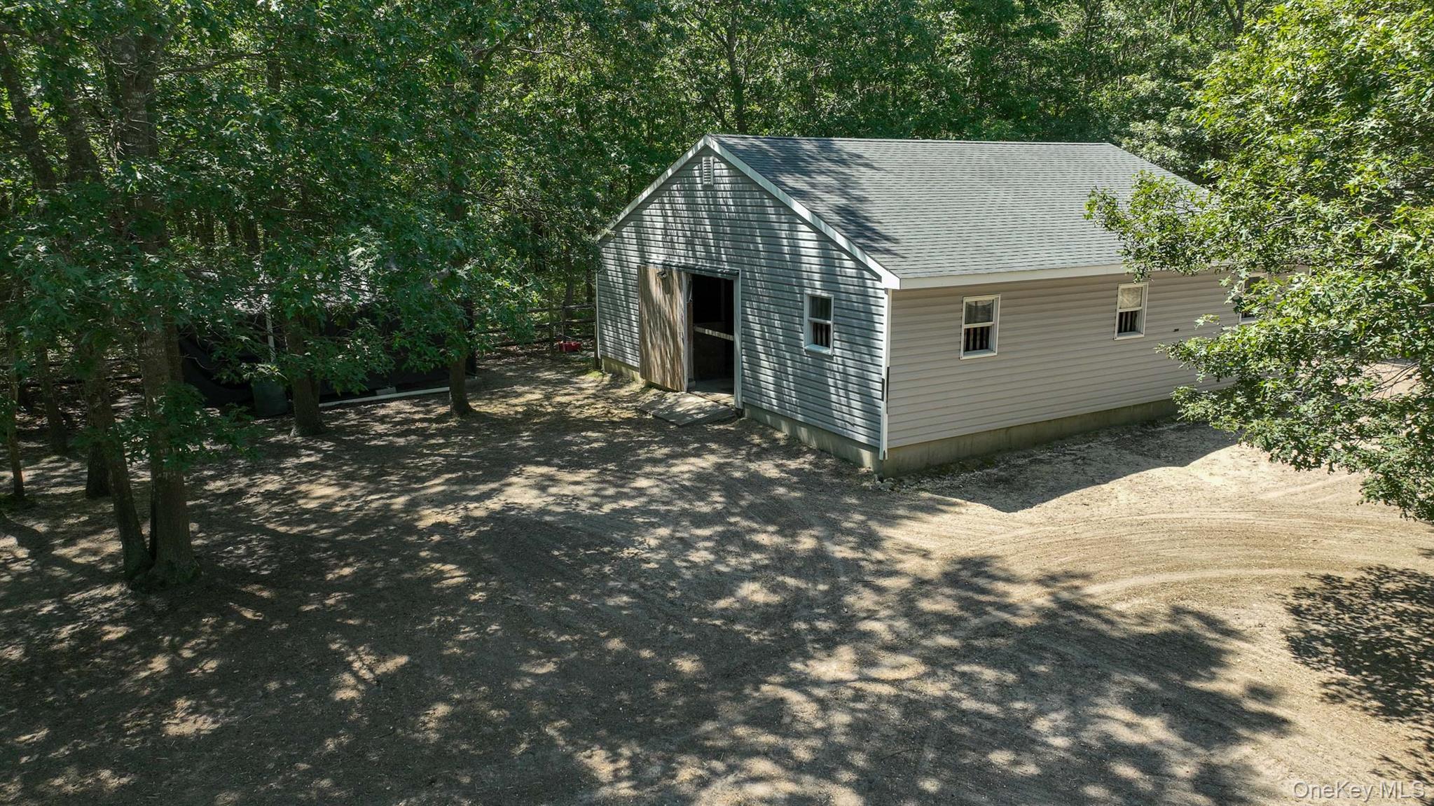 168 Brookfield Avenue, Center Moriches, NY 11934