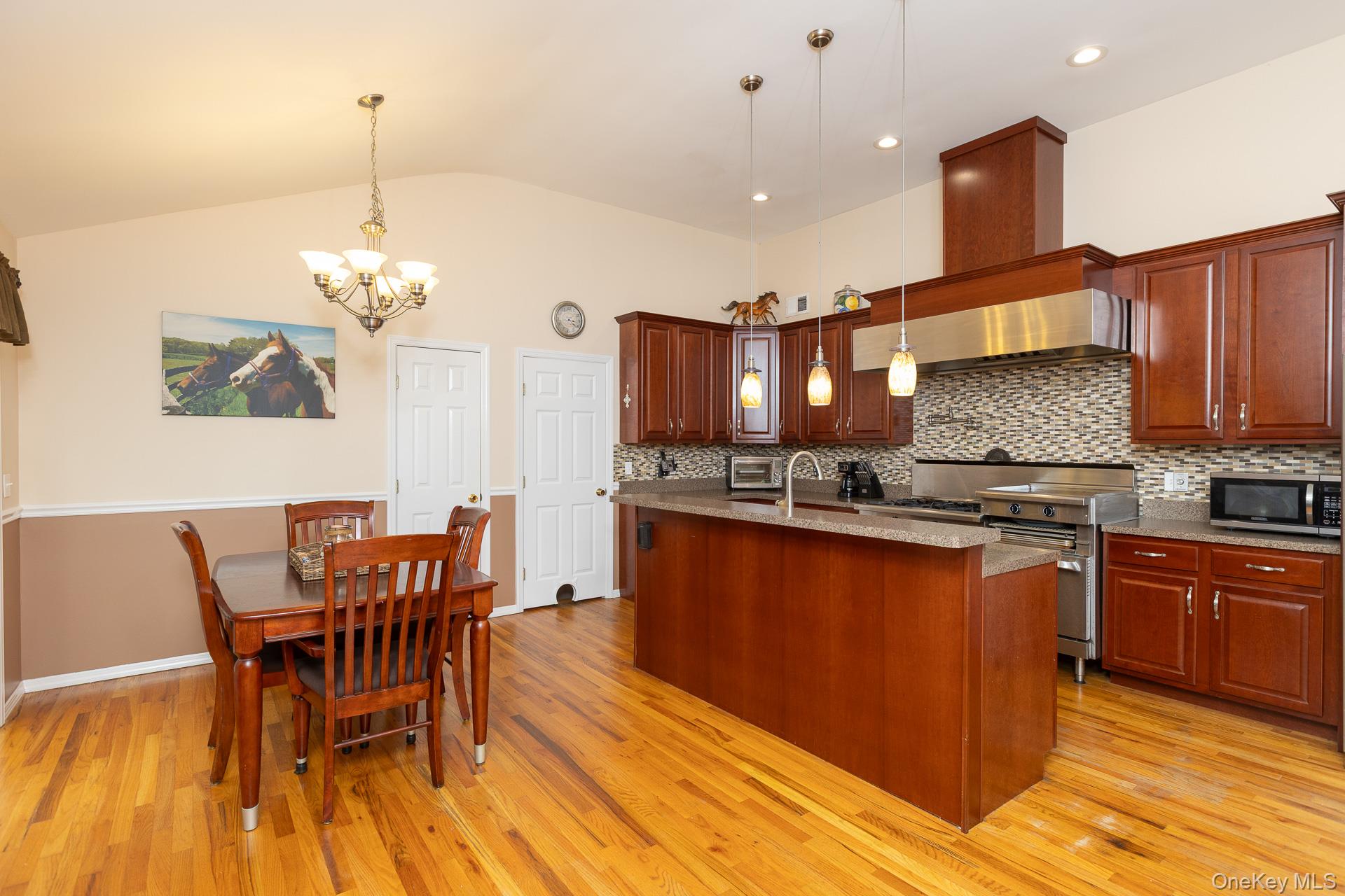 168 Brookfield Avenue, Center Moriches, NY 11934