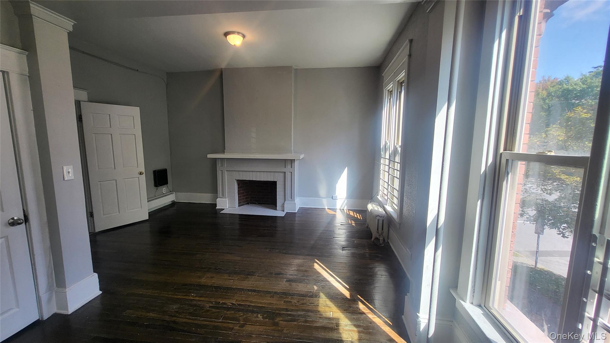 61 S Hamilton St Apt 2, Poughkeepsie, NY 12601