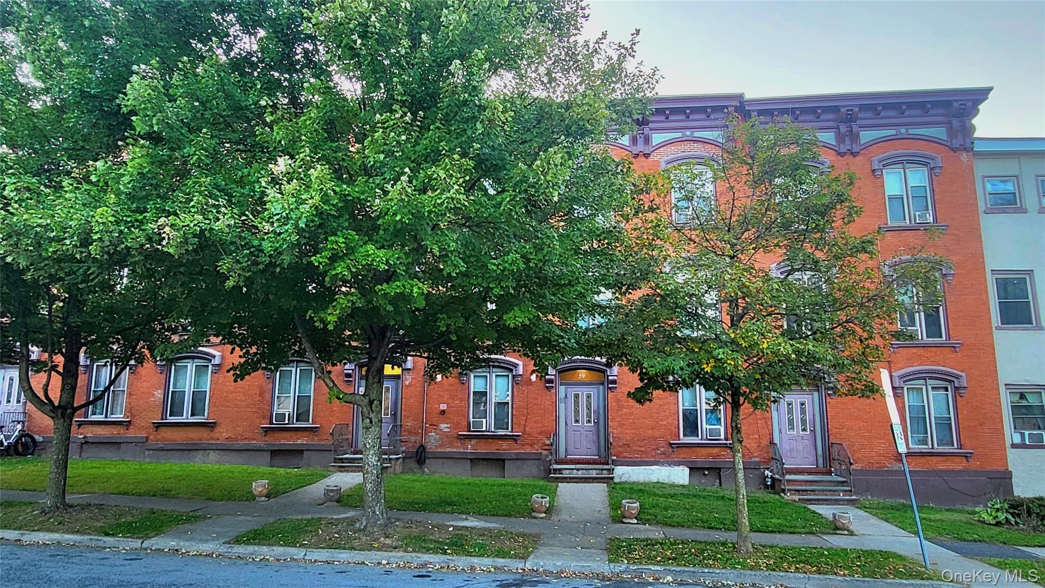 61 S Hamilton St Apt 2, Poughkeepsie, NY 12601