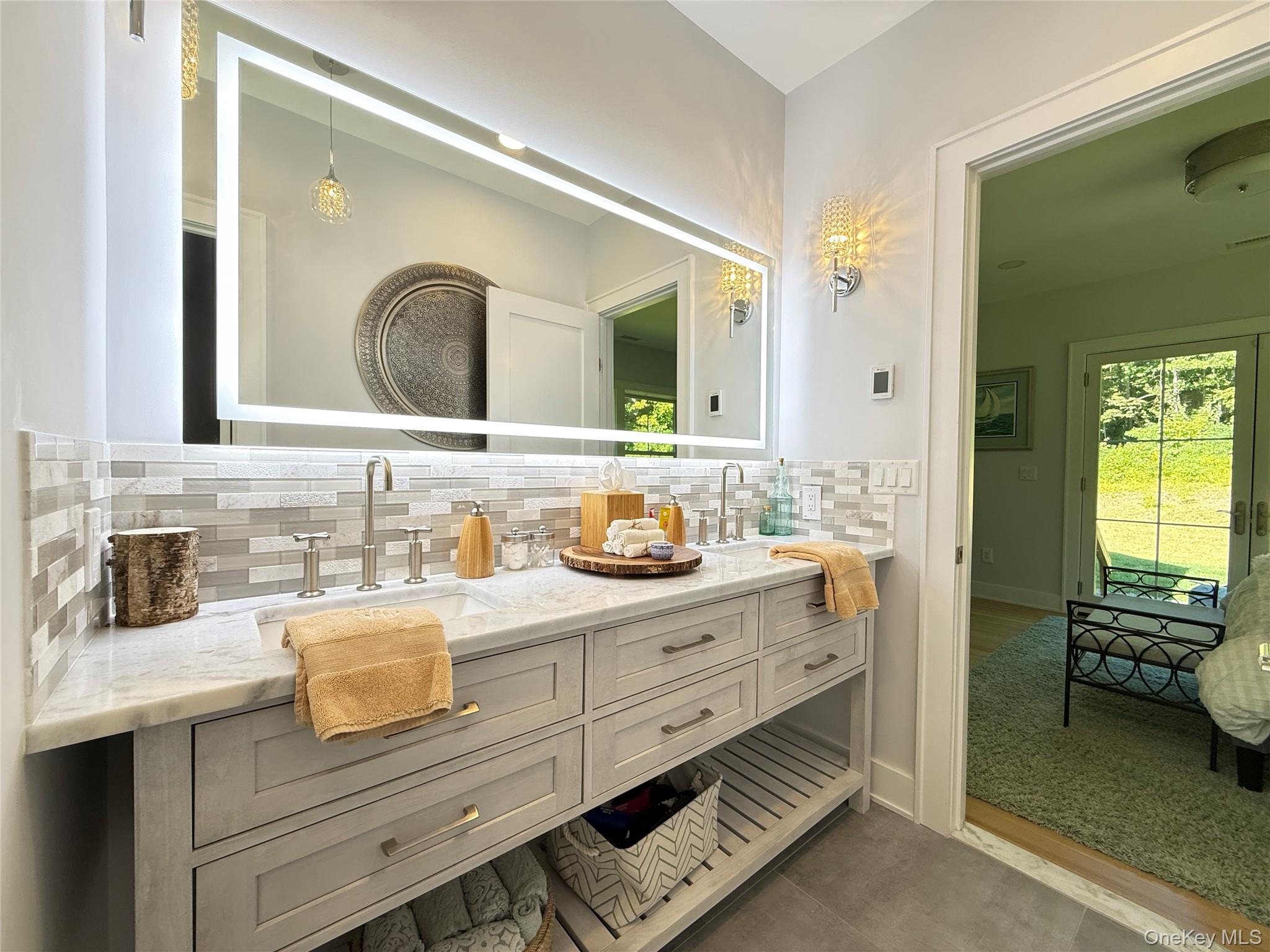 71 Carol Lane, Poughquag, NY 12570