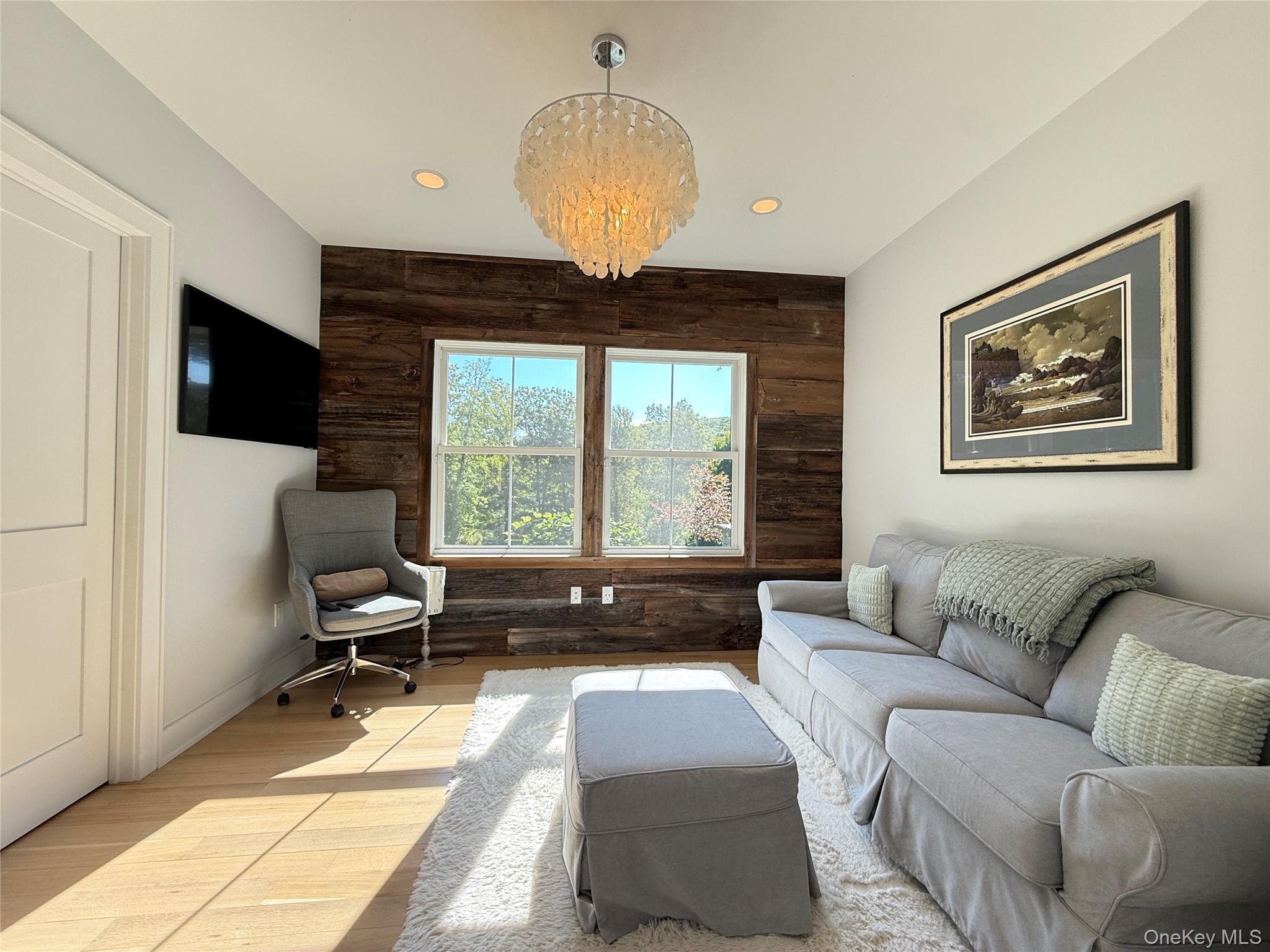 71 Carol Lane, Poughquag, NY 12570