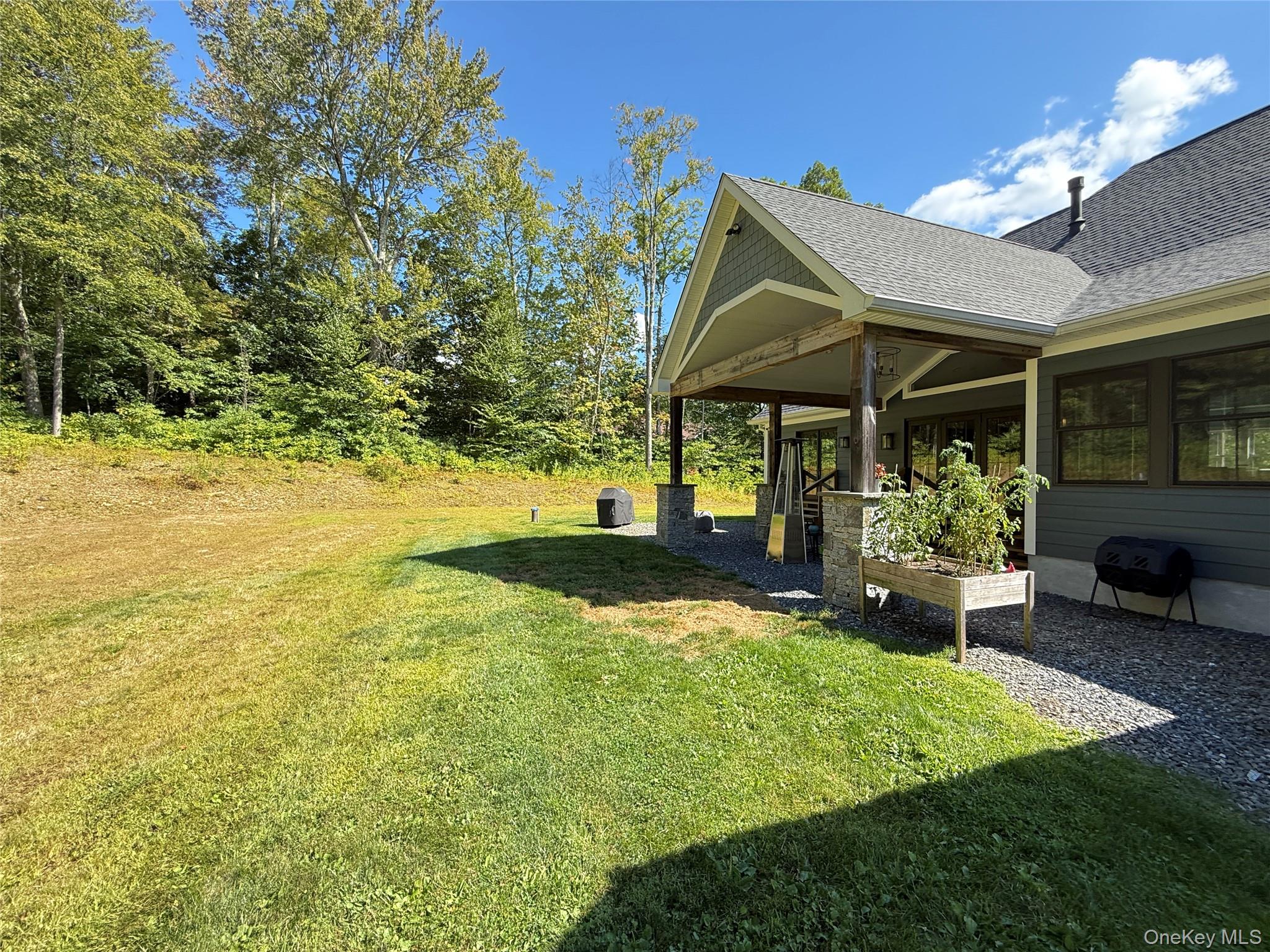 71 Carol Lane, Poughquag, NY 12570