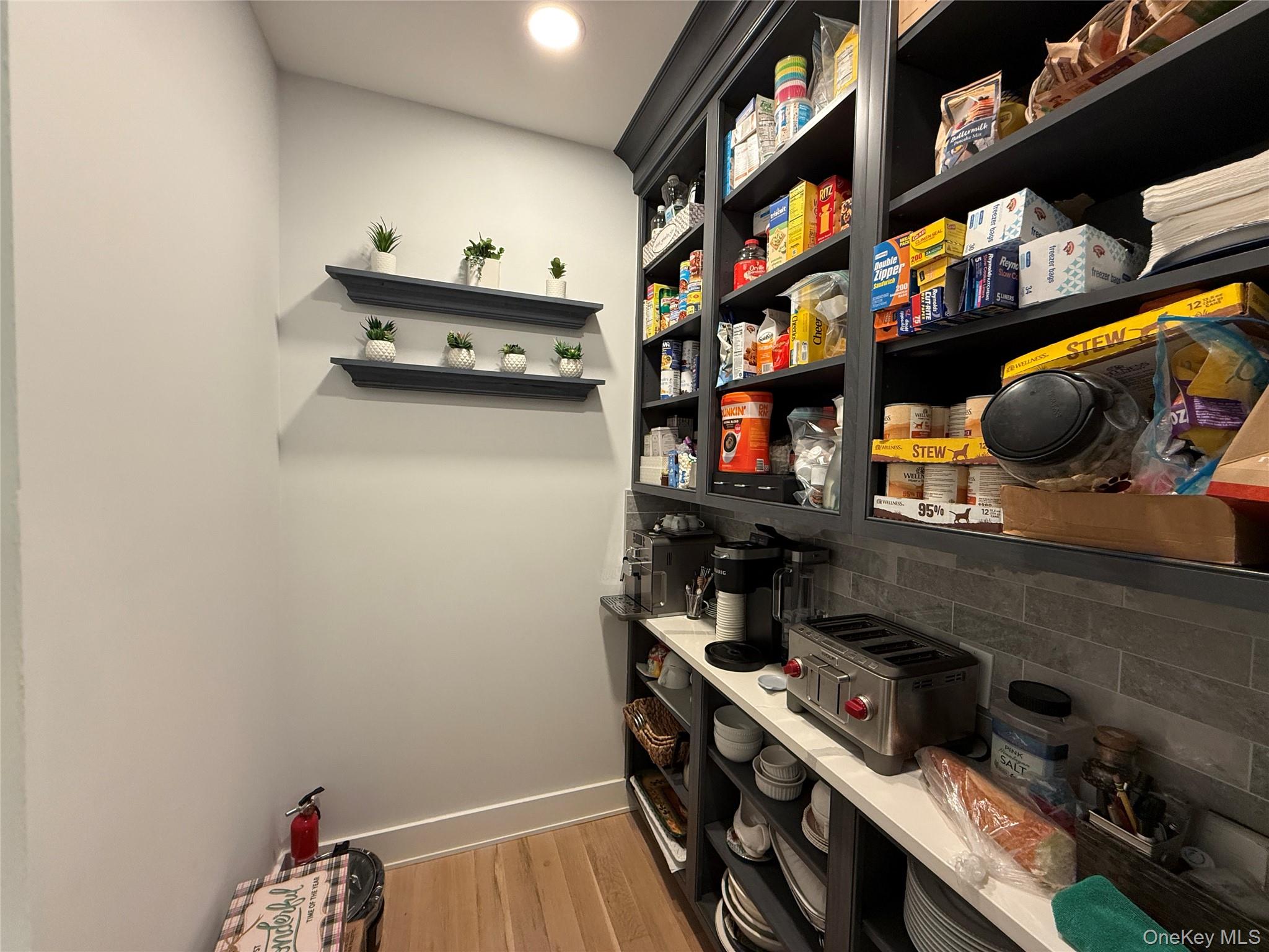 71 Carol Lane, Poughquag, NY 12570