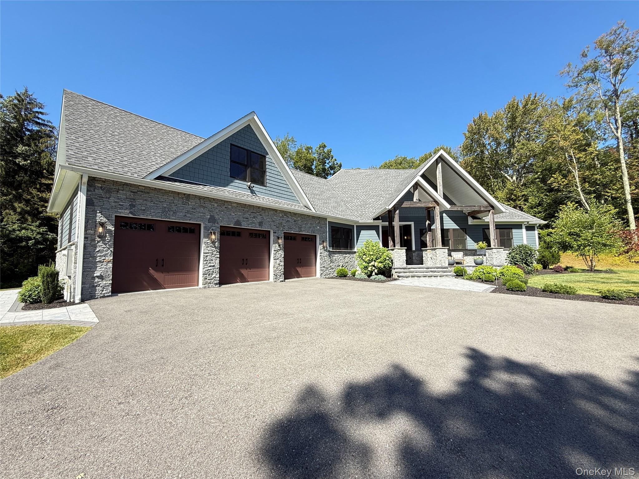 71 Carol Lane, Poughquag, NY 12570