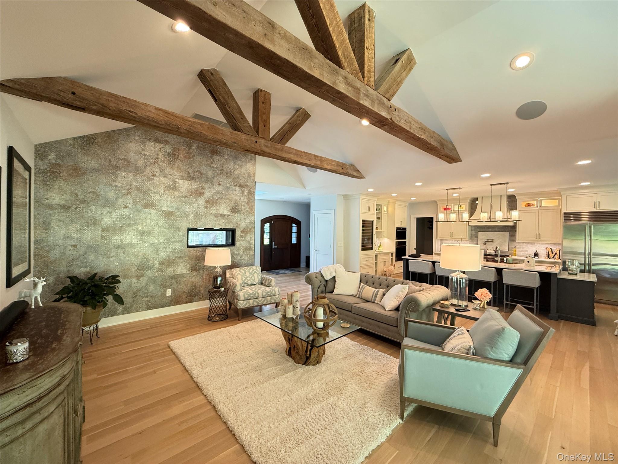 71 Carol Lane, Poughquag, NY 12570