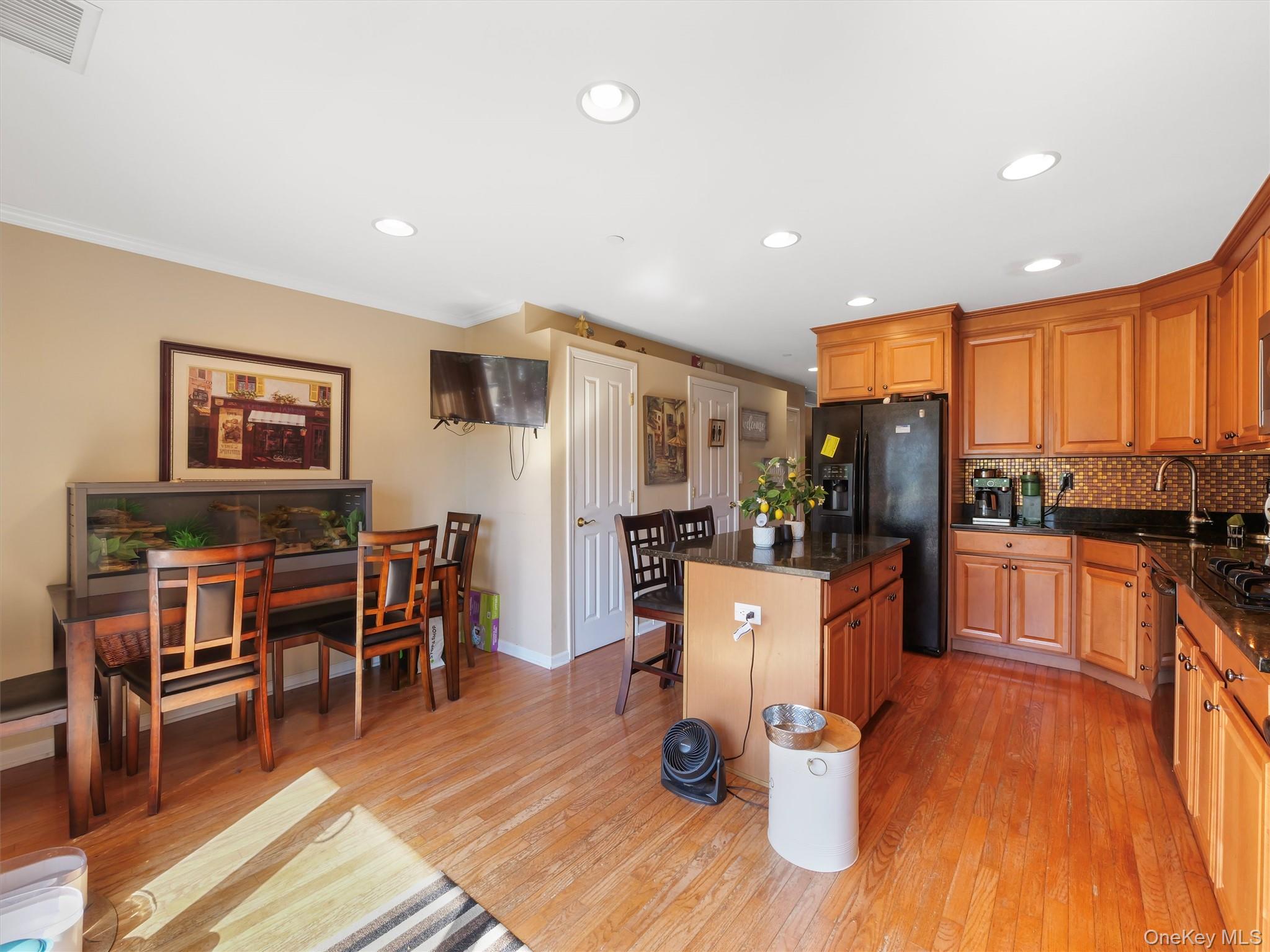 37 Harbor Pointe Drive, Haverstraw, NY 10927