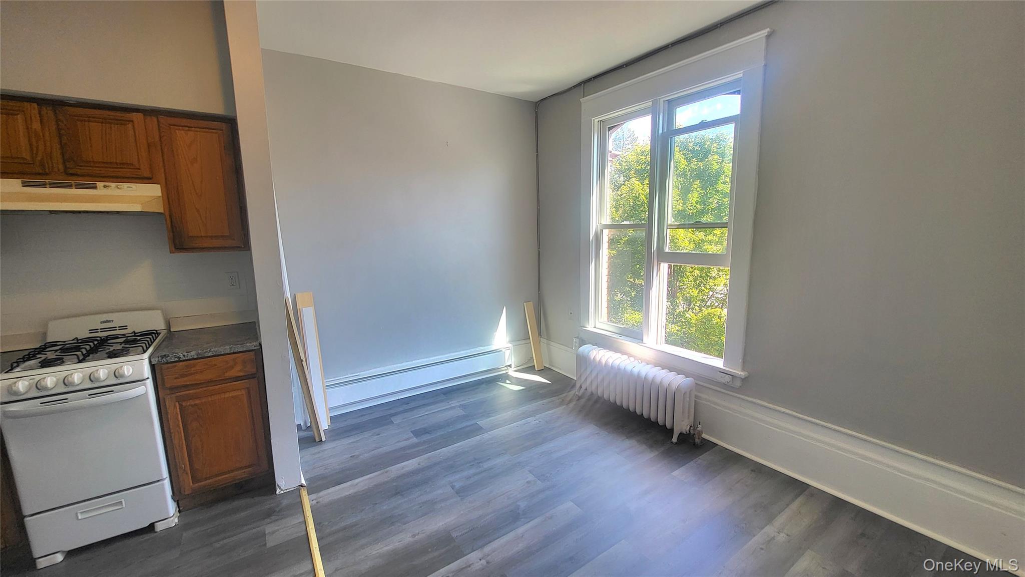 65 S Hamilton St Apt 9, Poughkeepsie, NY 12601