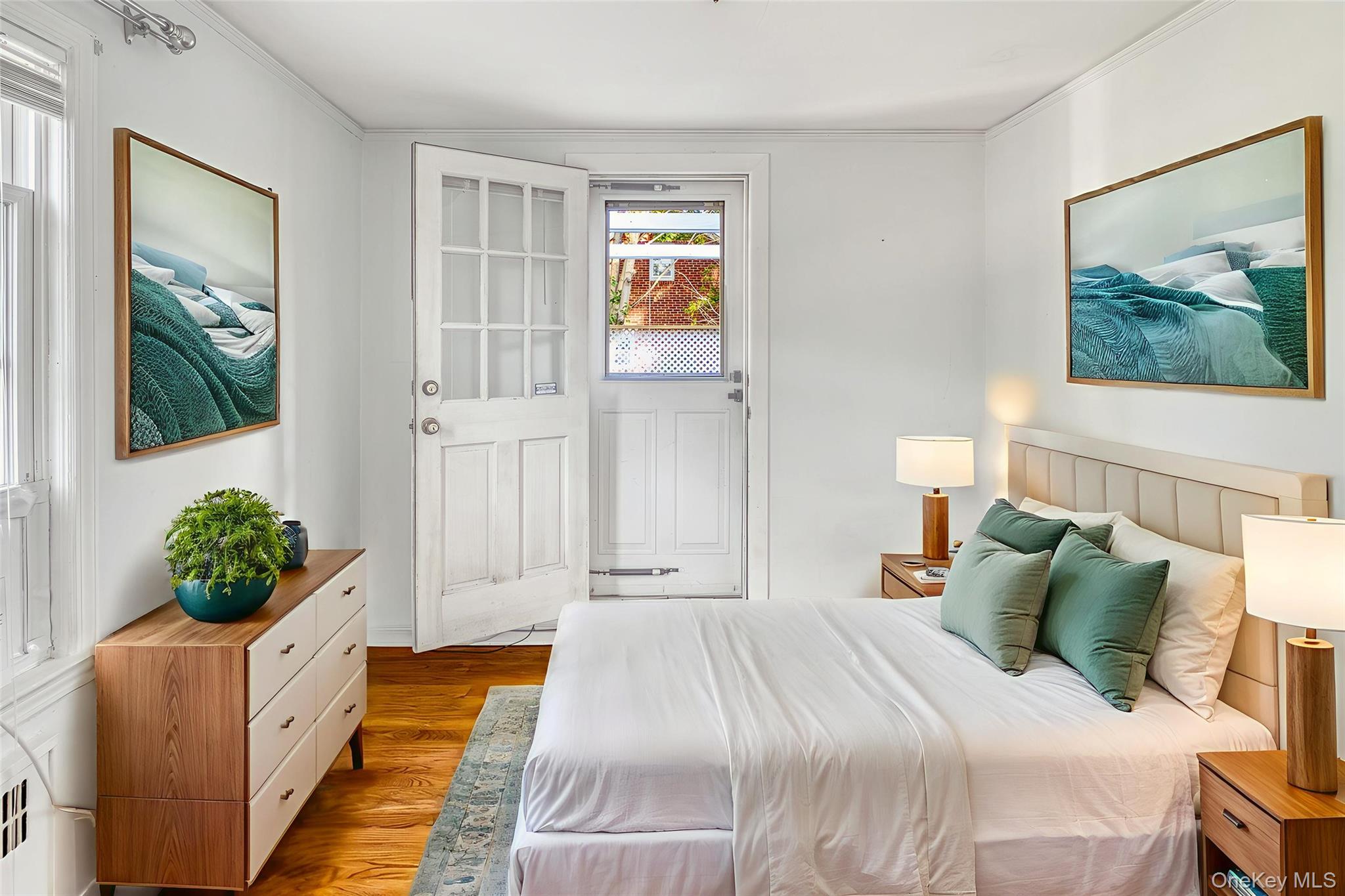 25 Greystone Road, Rockville Centre, NY 11570