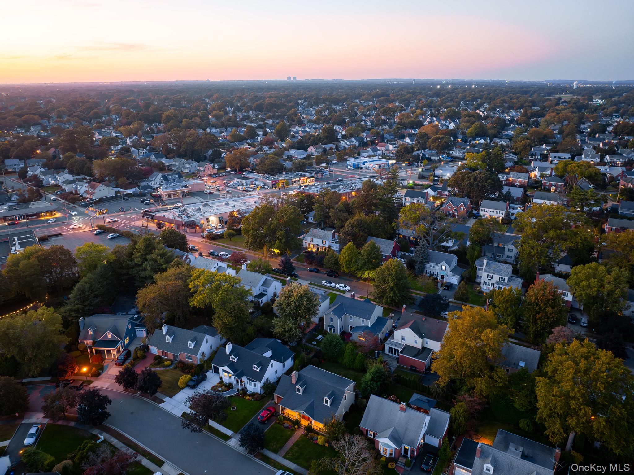 25 Greystone Road, Rockville Centre, NY 11570