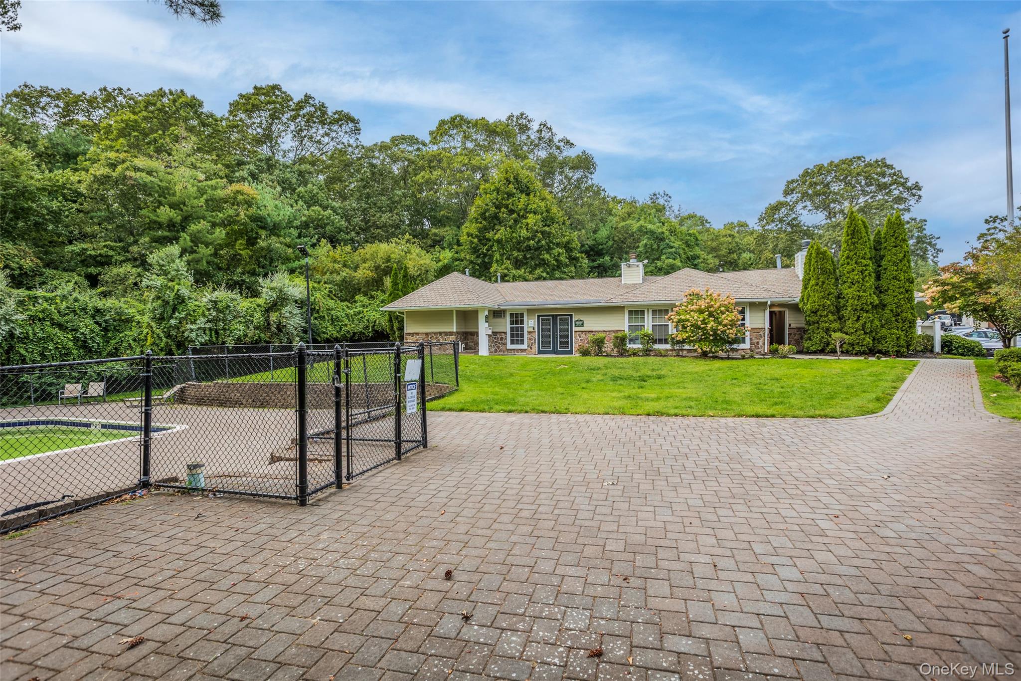 197 Lake Point Circle # 197, Middle Island, NY 11953