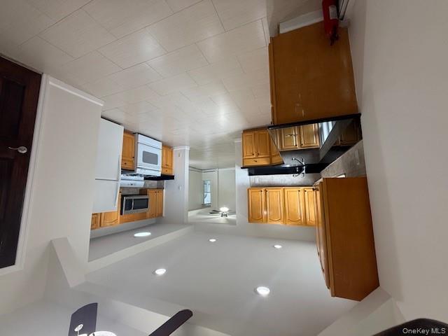 487 5th Avenue, Cedarhurst, NY 11516