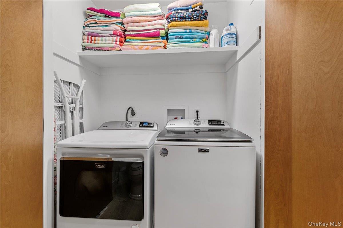 22 West Gate Road, Wainscott, NY 11937