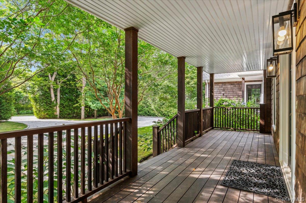 22 West Gate Road, Wainscott, NY 11937