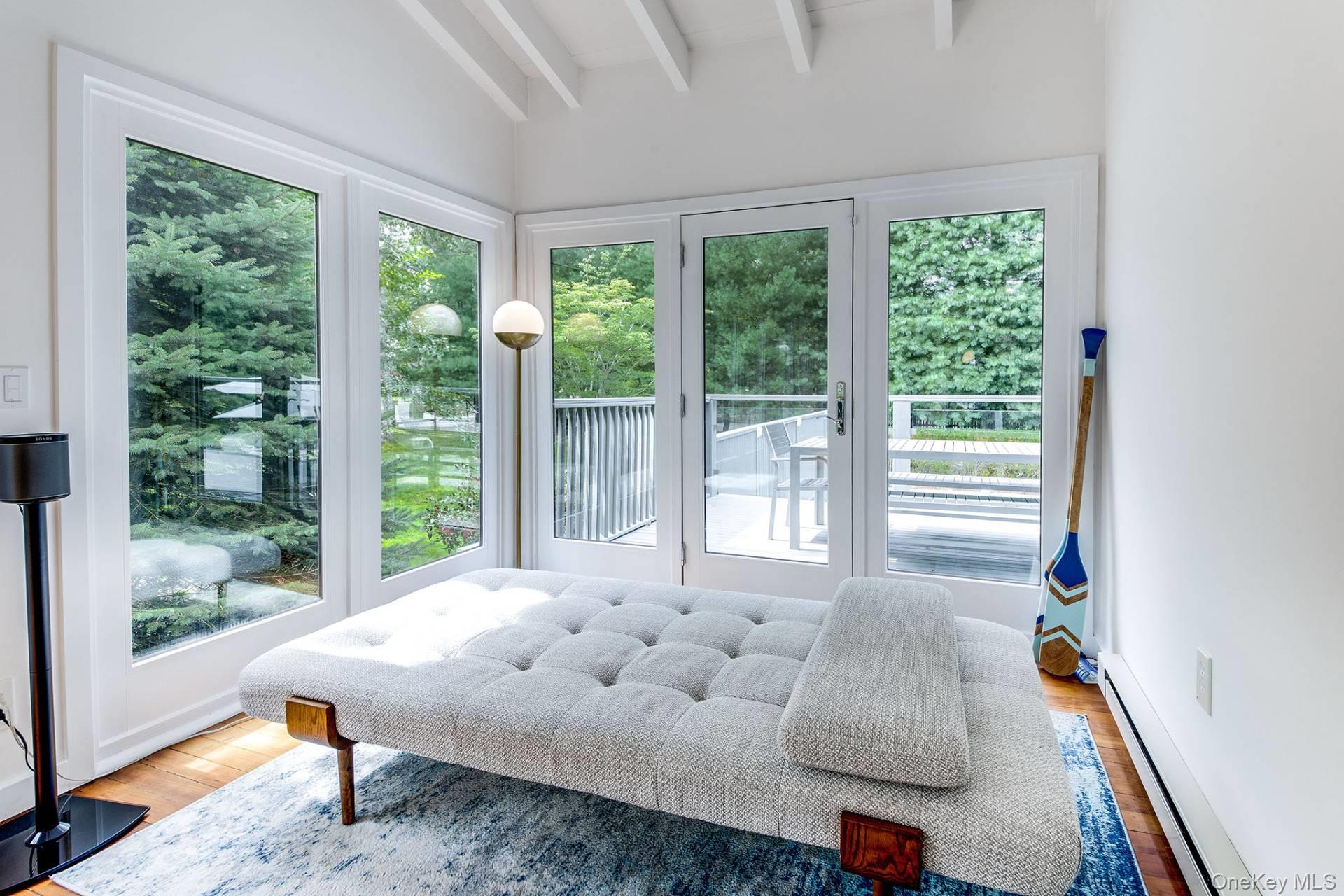 29 Runnymeade Drive, East Hampton, NY 11937