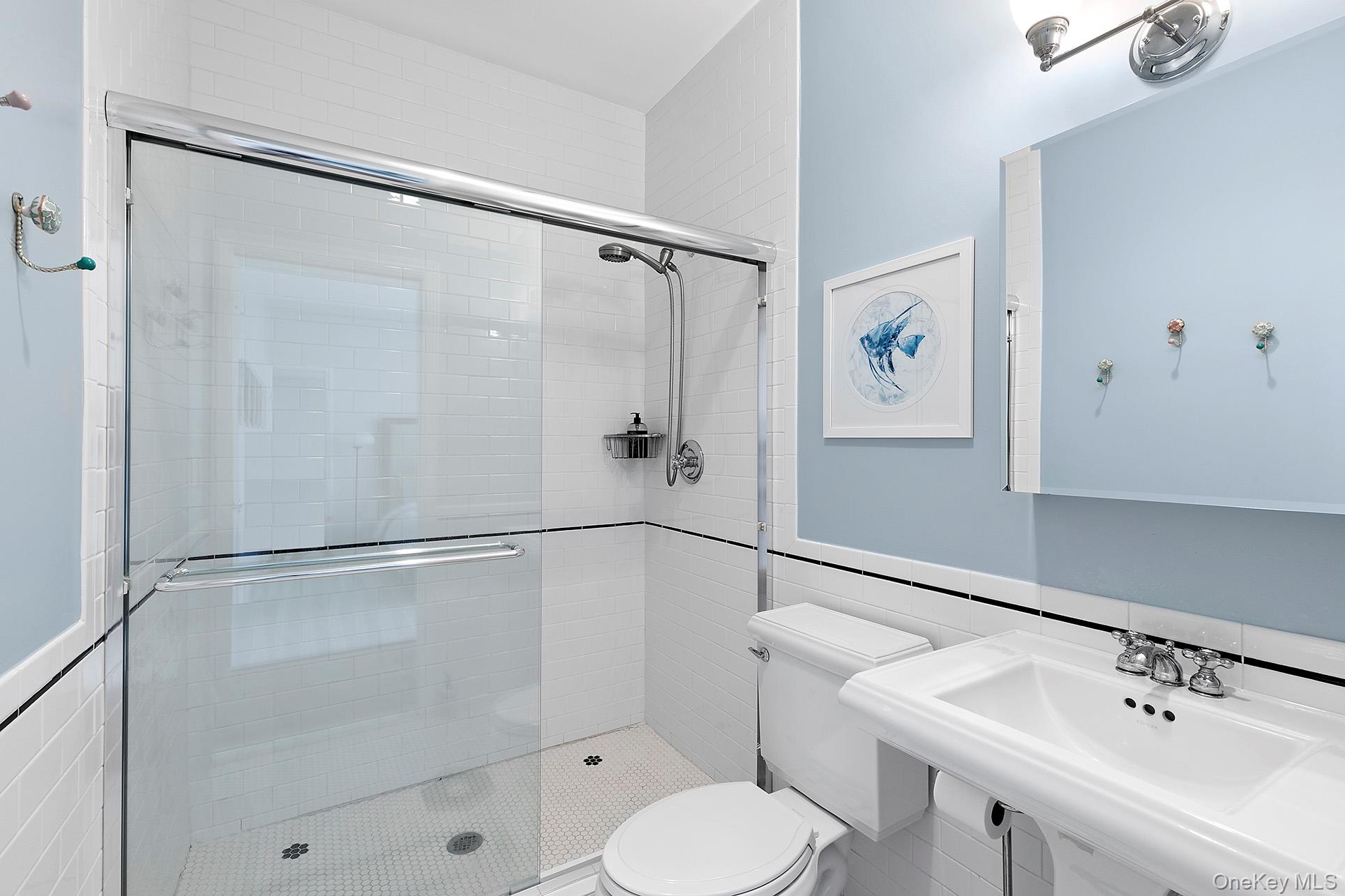 492 East Hampton Sag Harbor Turnpike, East Hampton, NY 11975