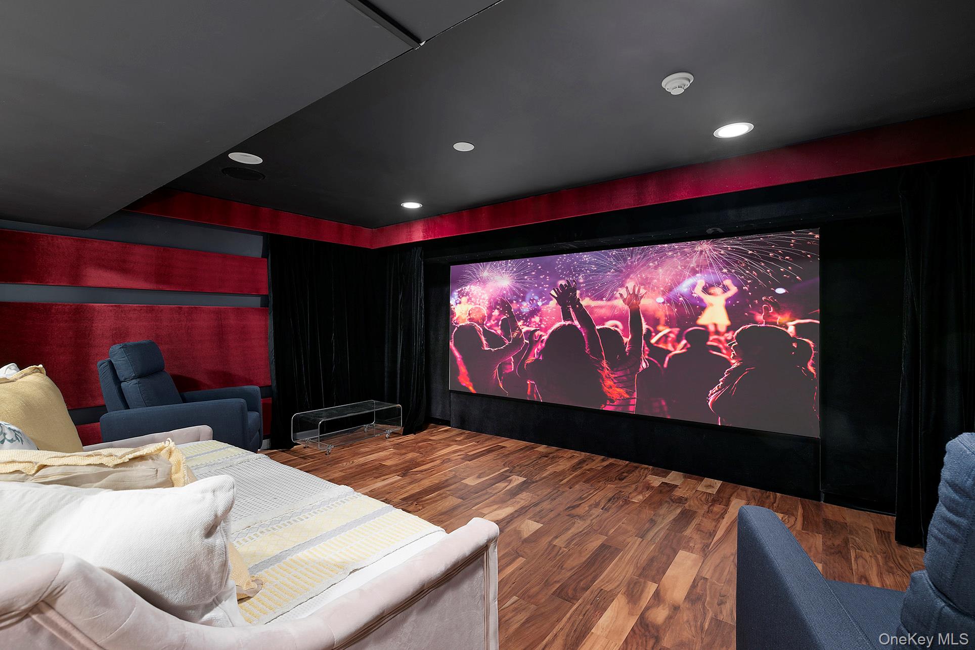 492 East Hampton Sag Harbor Turnpike, East Hampton, NY 11975