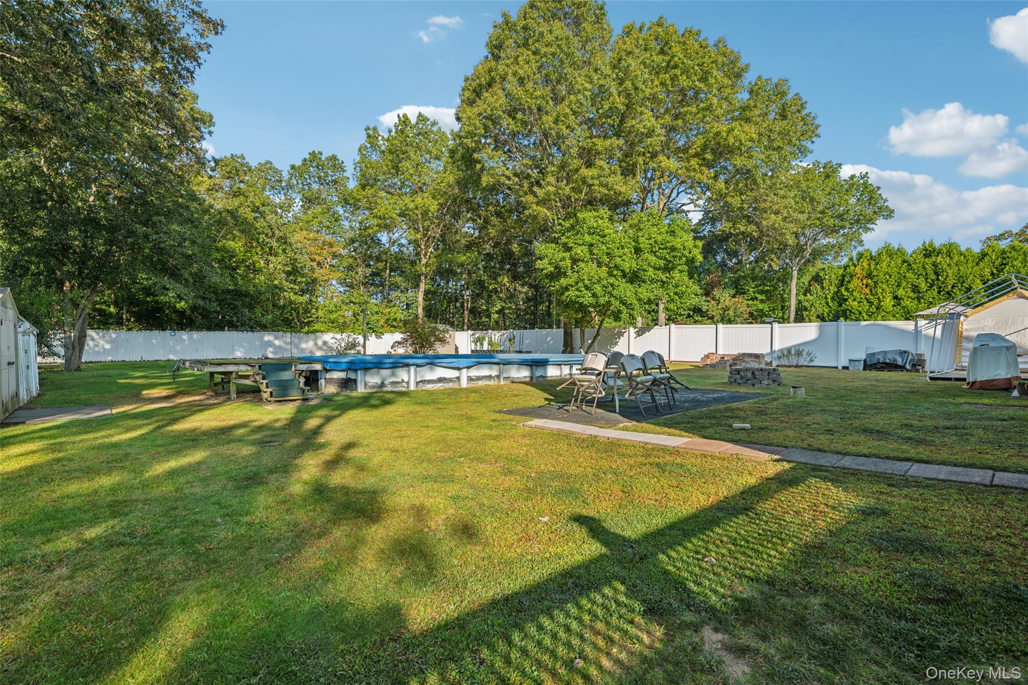 27 Parkridge Circle, Port Jefferson Station, NY 11776