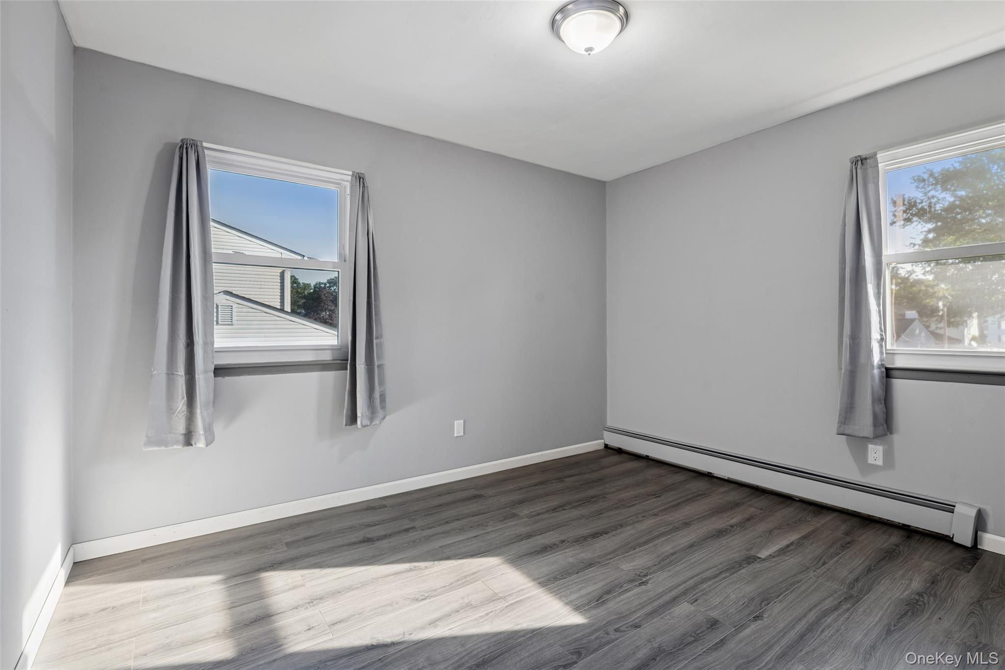 27 Parkridge Circle, Port Jefferson Station, NY 11776