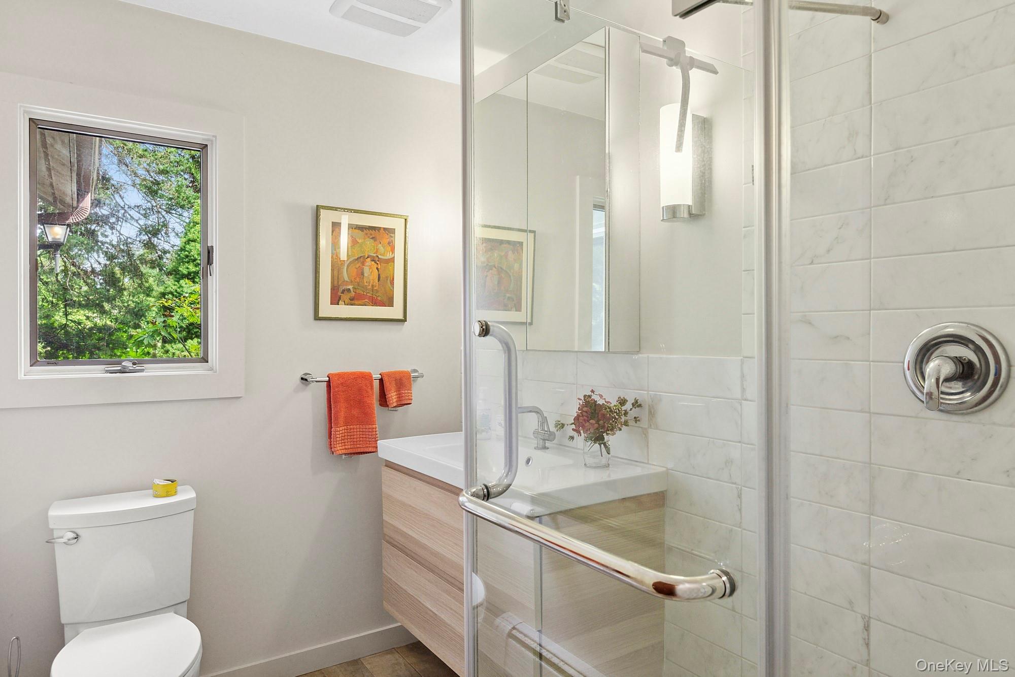 4528 Noyac Road, Sag Harbor, NY 11963