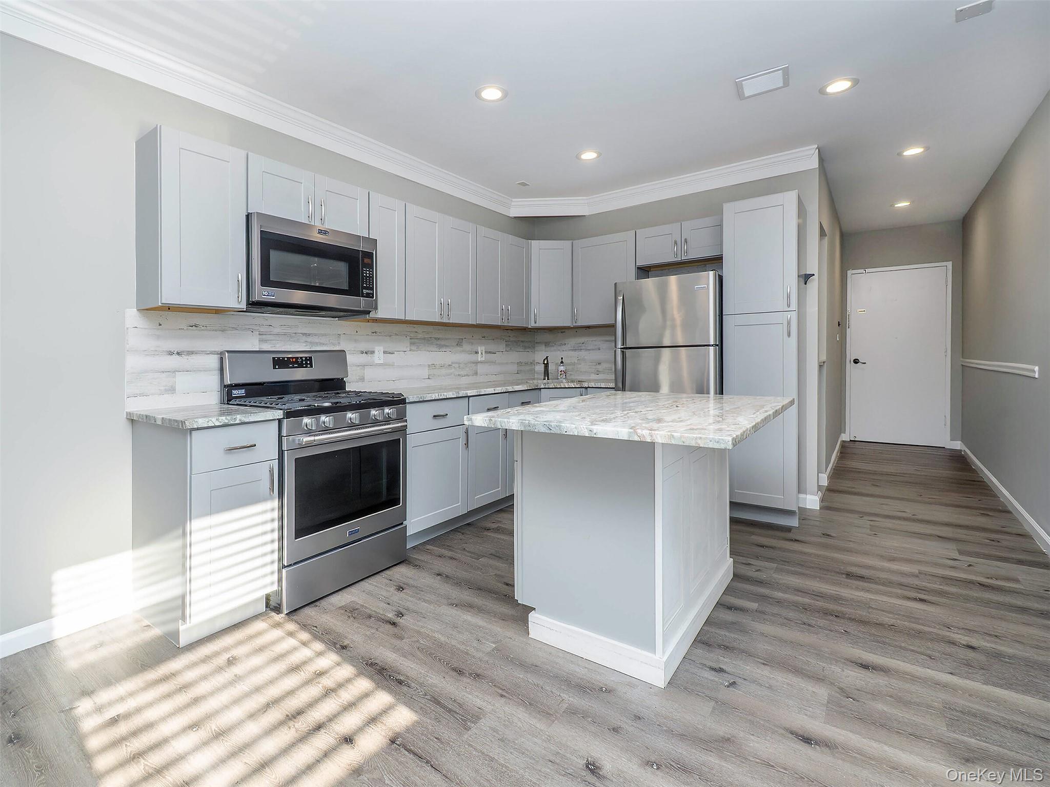 49 Glen Head Road # 2nd Floor, Glen Head, NY 11545