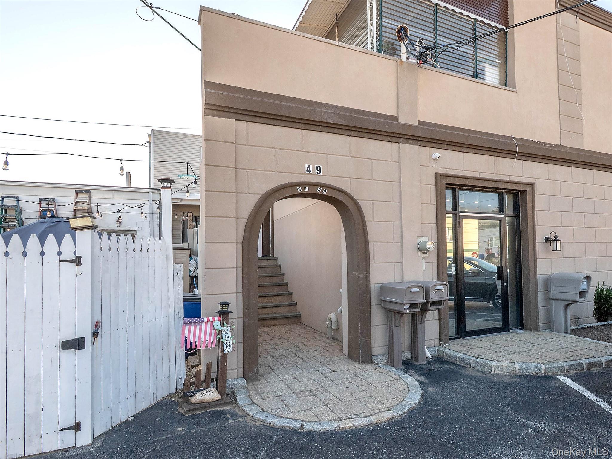 49 Glen Head Road # 2nd Floor, Glen Head, NY 11545