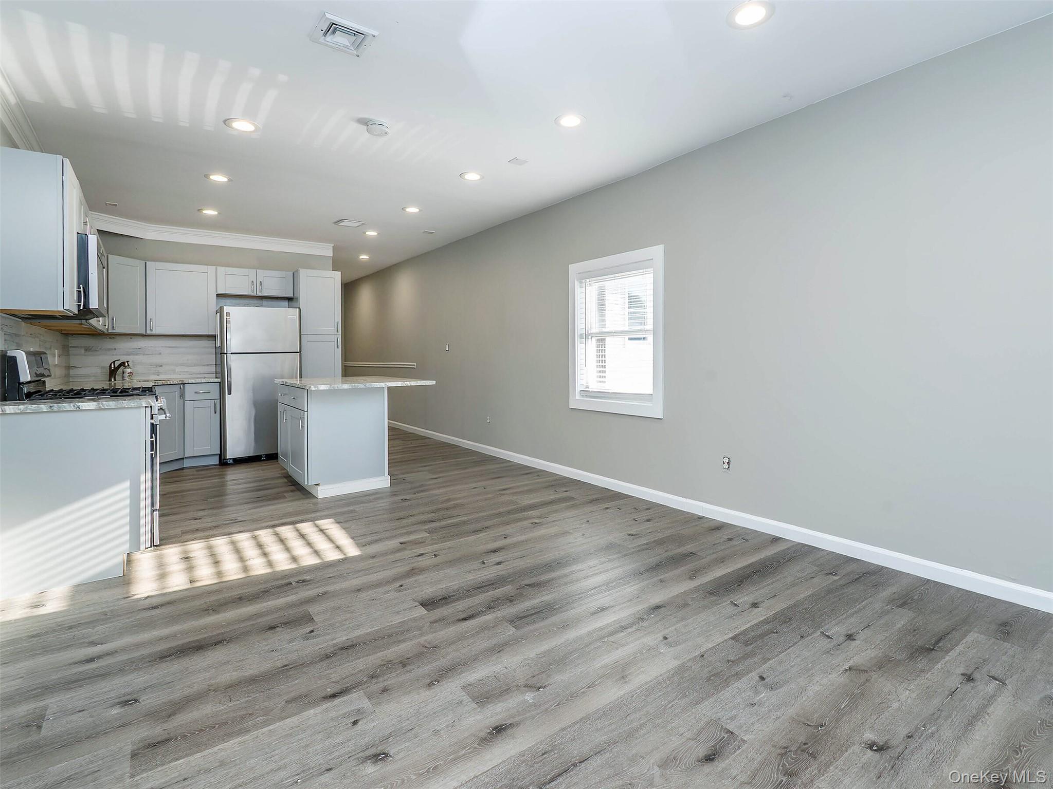 49 Glen Head Road # 2nd Floor, Glen Head, NY 11545