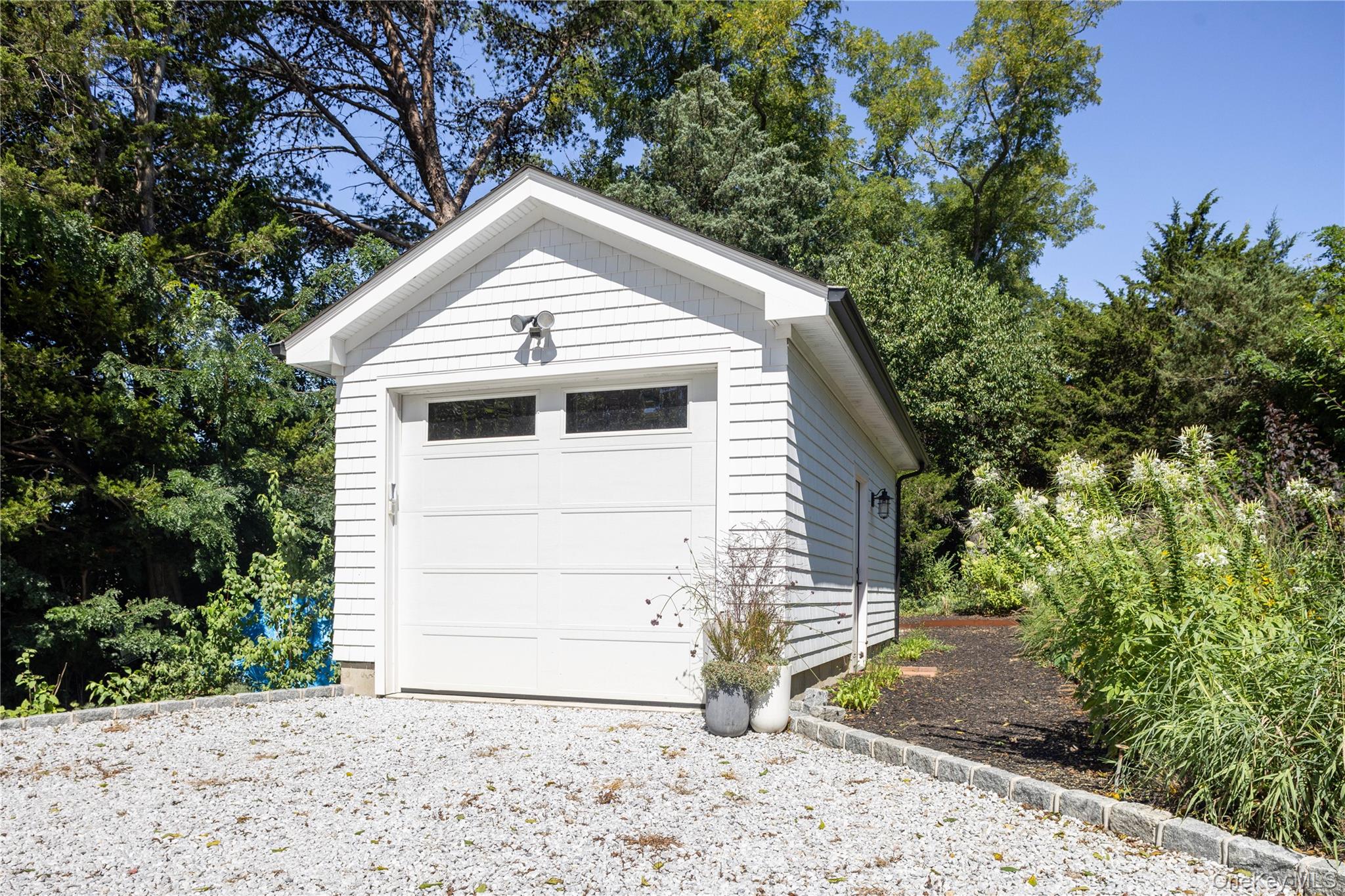 1260 Main Road, Jamesport, NY 11901