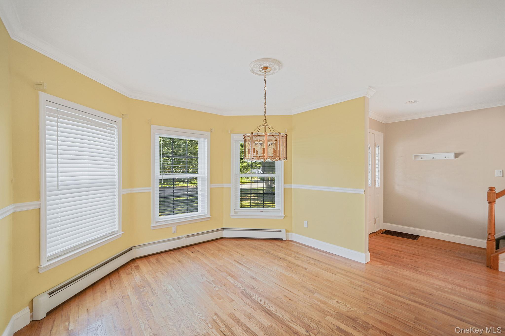 51 Gaetano Lane N, Coram, NY 11727