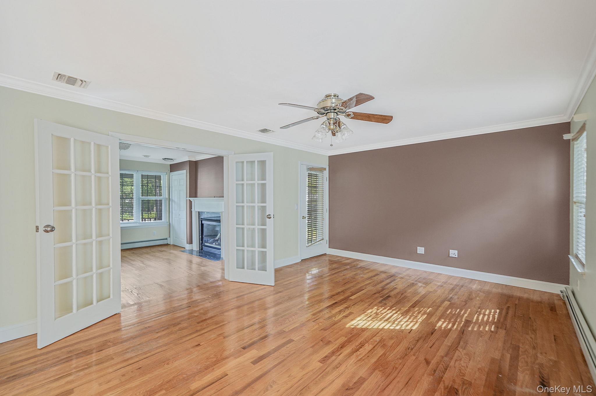 51 Gaetano Lane N, Coram, NY 11727