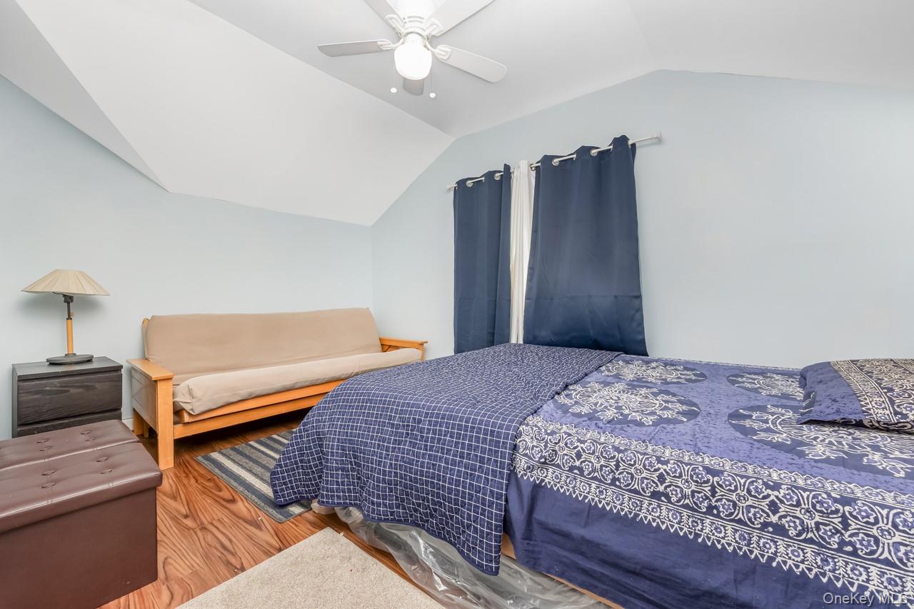 116 Frank Ct Court, Brooklyn, NY 11229