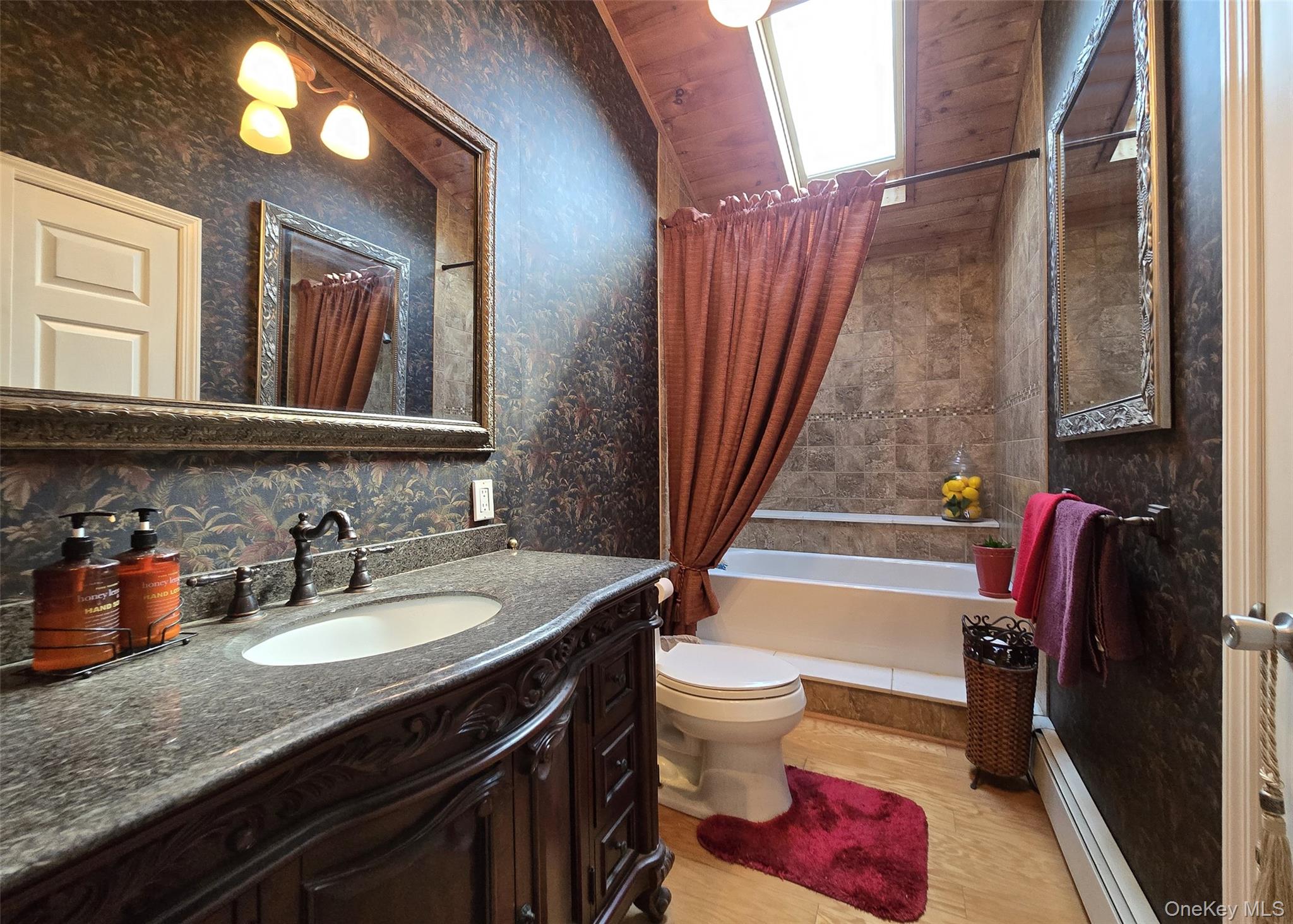 30 Elizabeth Way, Ridge, NY 11961