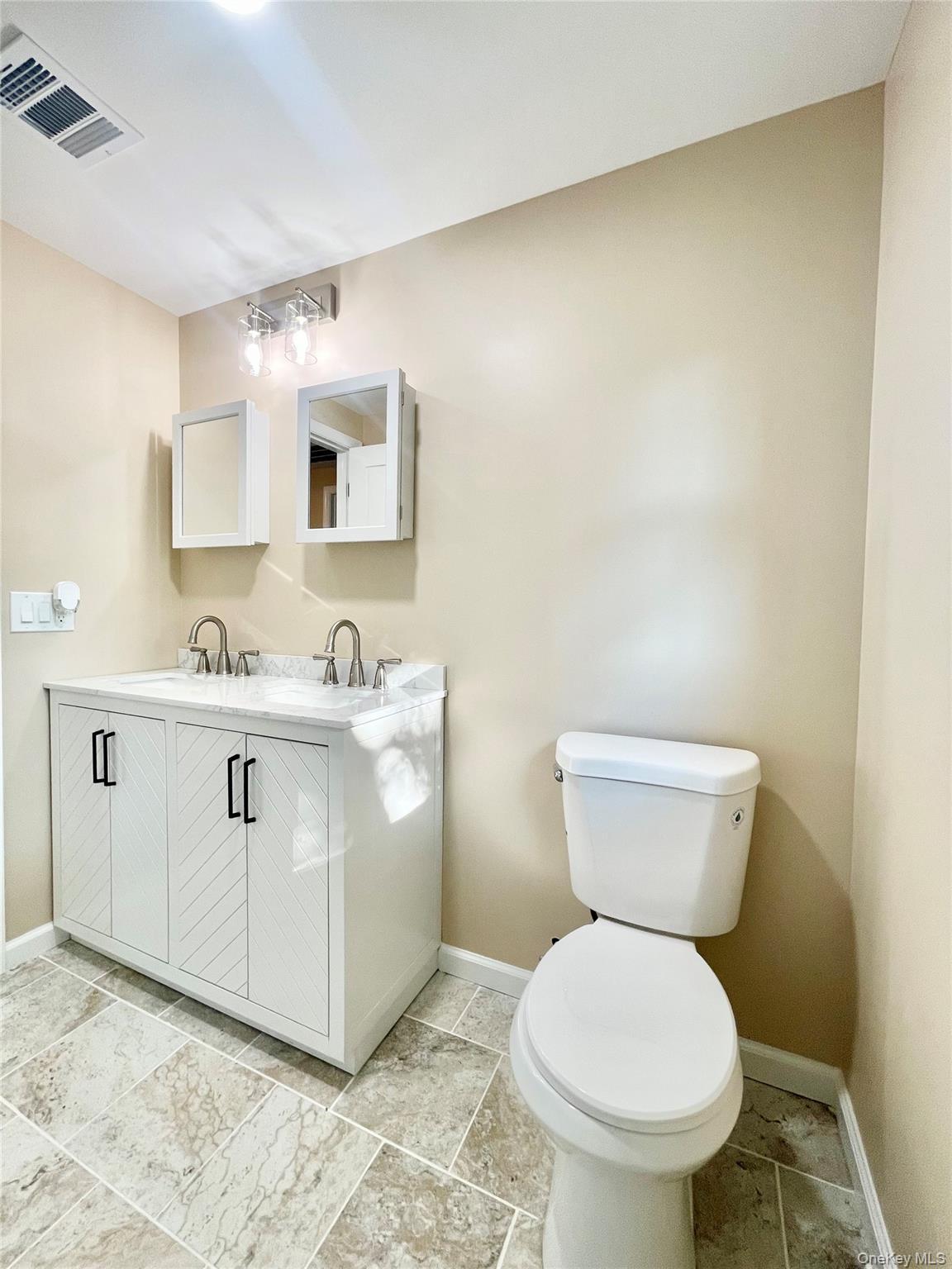 5 Bordens Road, Johnson, NY 10933