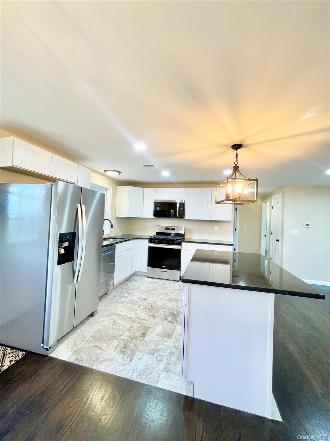 5 Bordens Road, Johnson, NY 10933