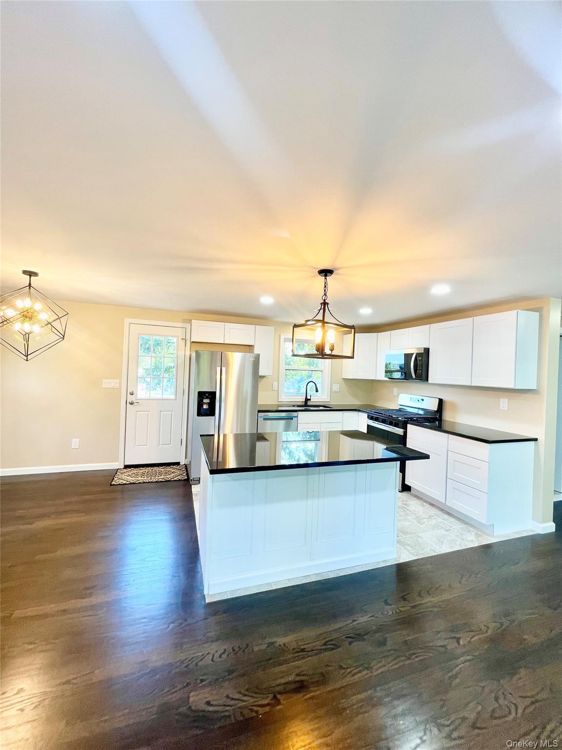 5 Bordens Road, Johnson, NY 10933