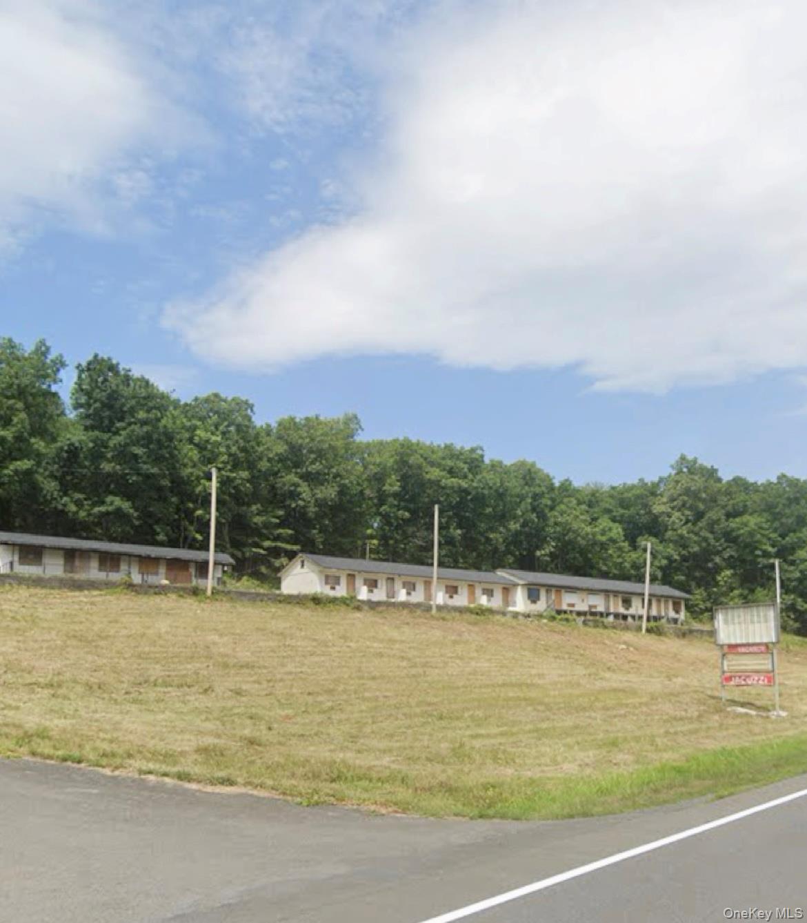 9071 US Route 9w, Athens, NY 12015
