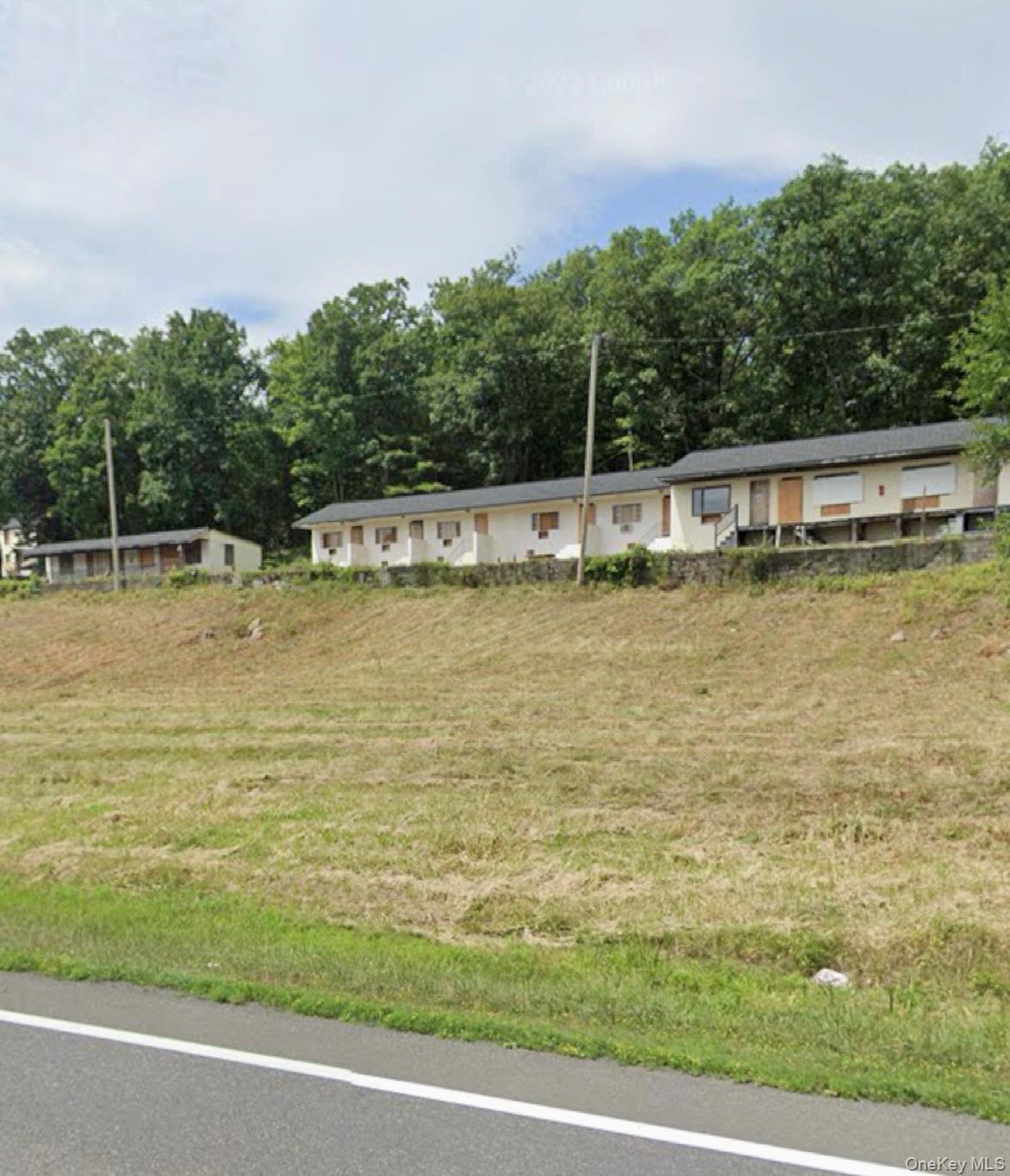 9071 US Route 9w, Athens, NY 12015