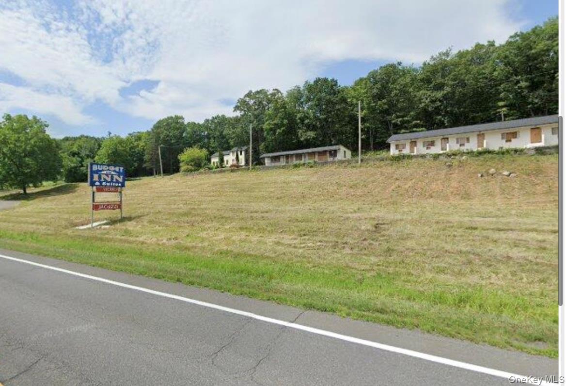 9071 US Route 9w, Athens, NY 12015