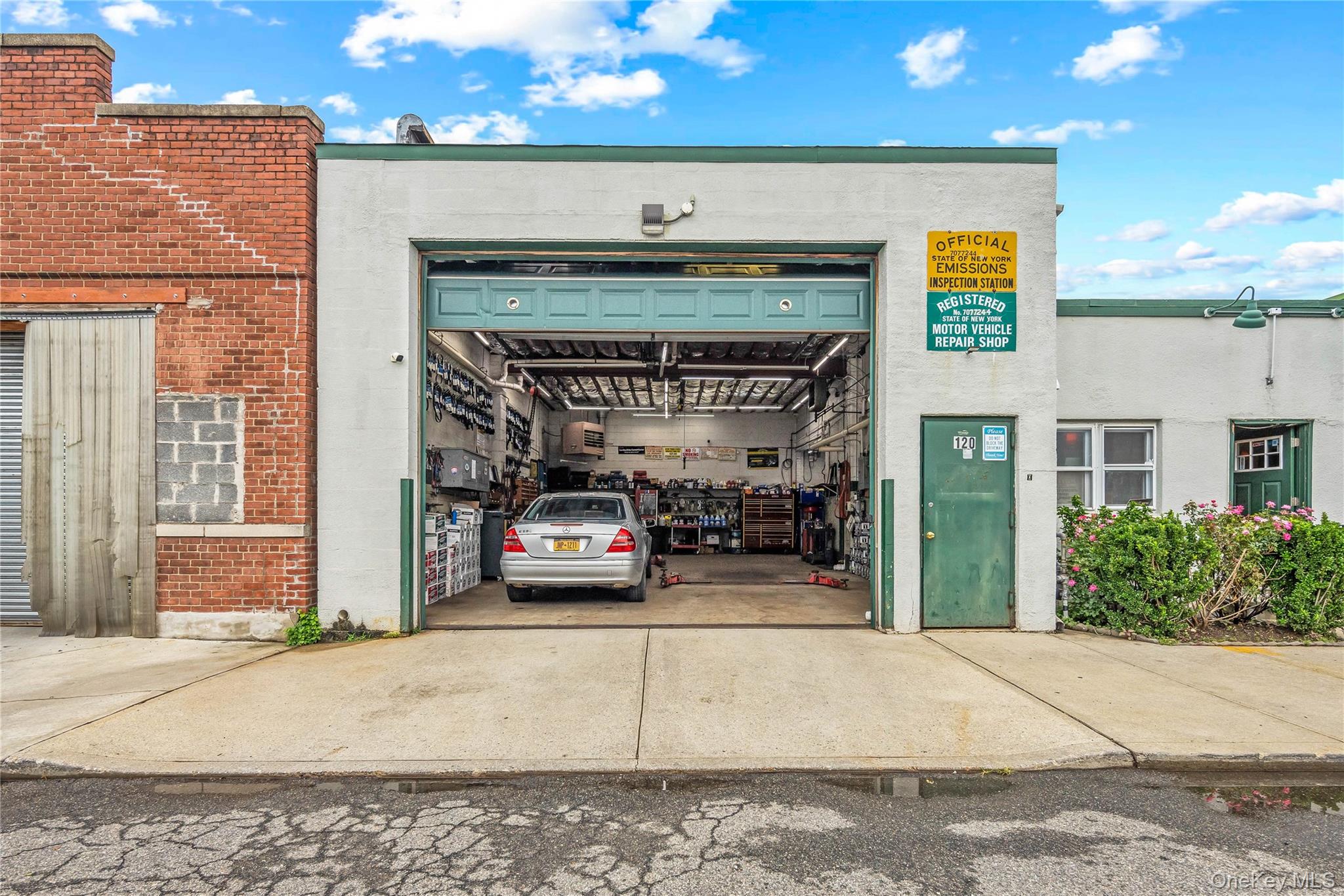 120 S 2nd Street, New Hyde Park, NY 11040