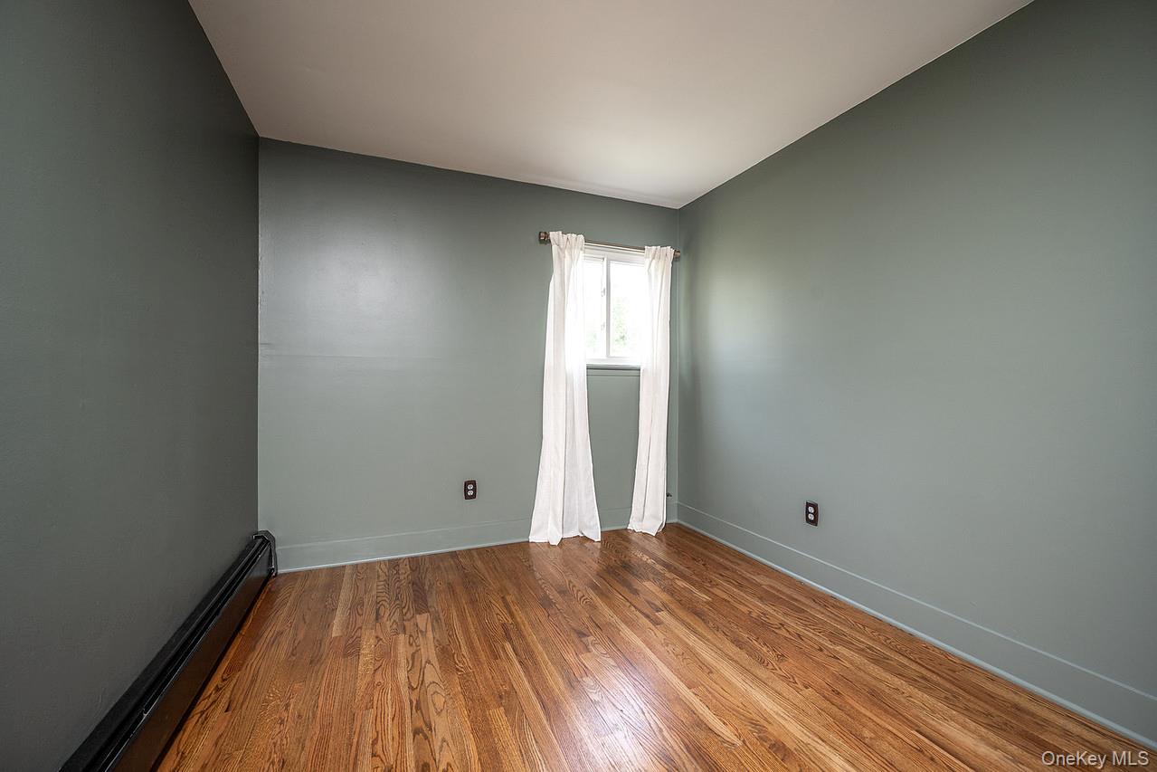 72 Cardinal Drive, Poughkeepsie, NY 12601