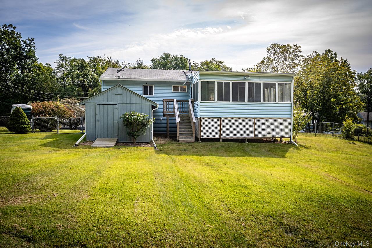 72 Cardinal Drive, Poughkeepsie, NY 12601