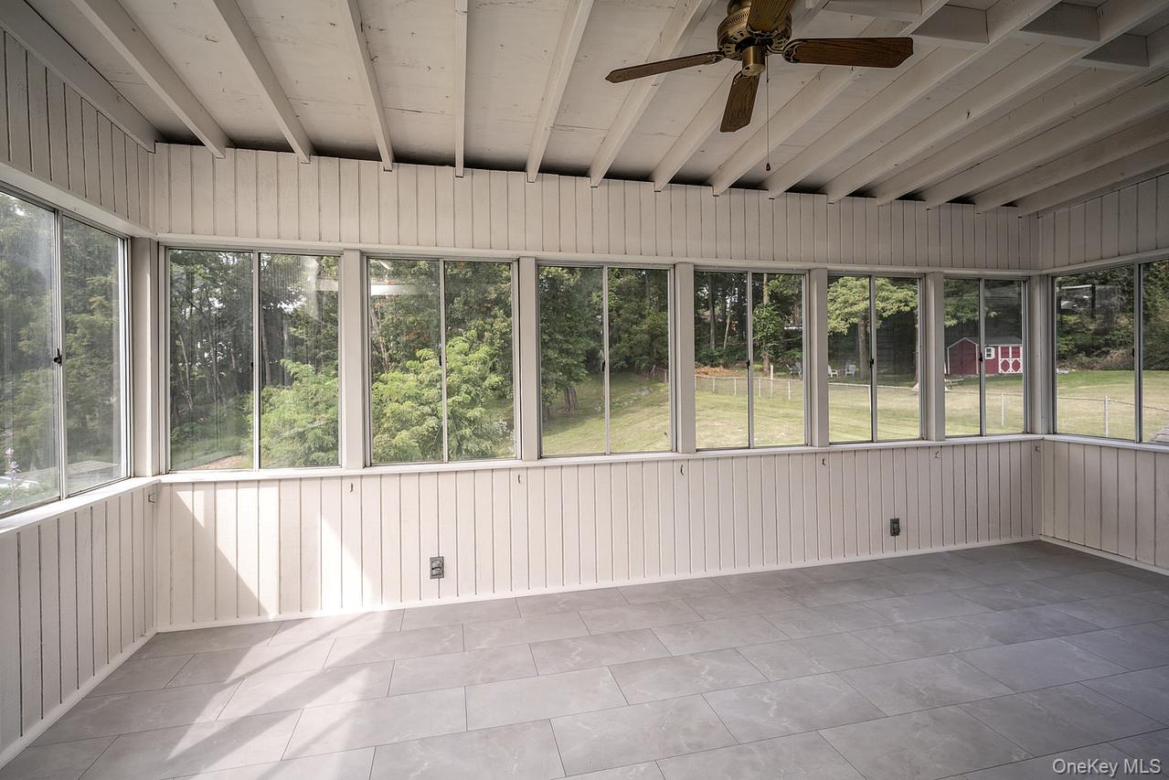 72 Cardinal Drive, Poughkeepsie, NY 12601