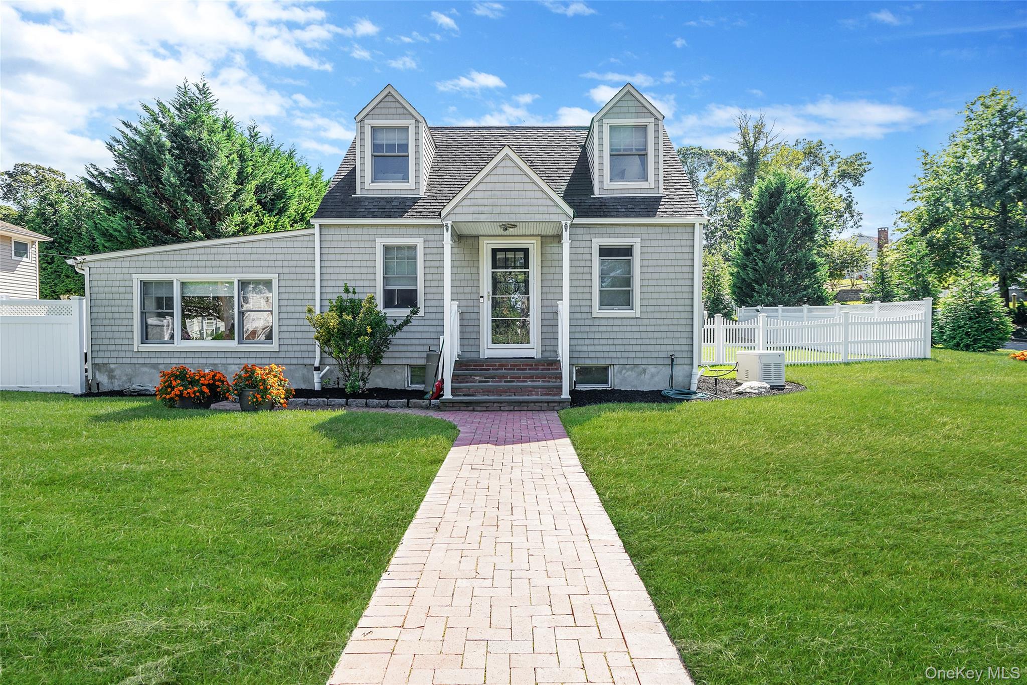 20 Tulip Road, Kings Park, NY 11754